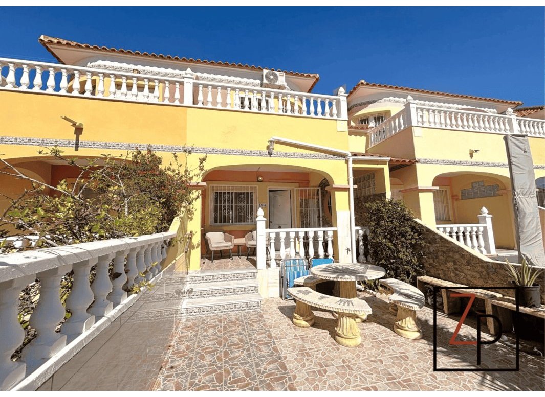 Resale - Townhouse -
Orihuela Costa - Villamartín-Las Filipinas