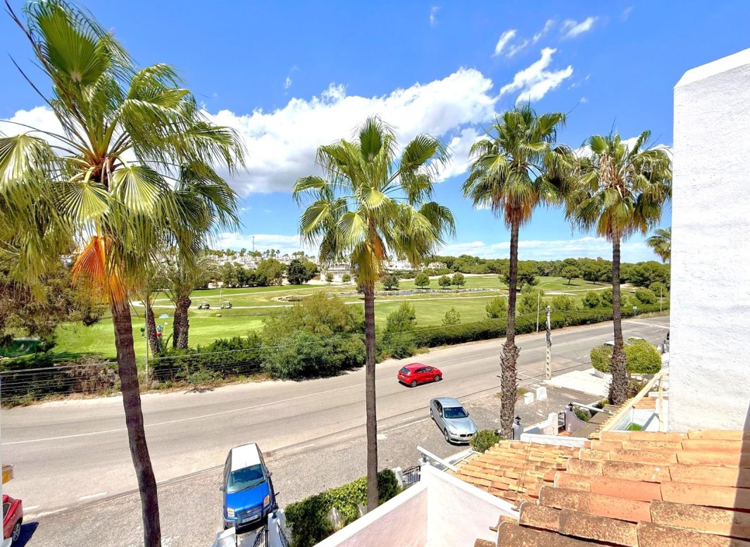 Resale - Townhouse -
Orihuela Costa - Villamartín