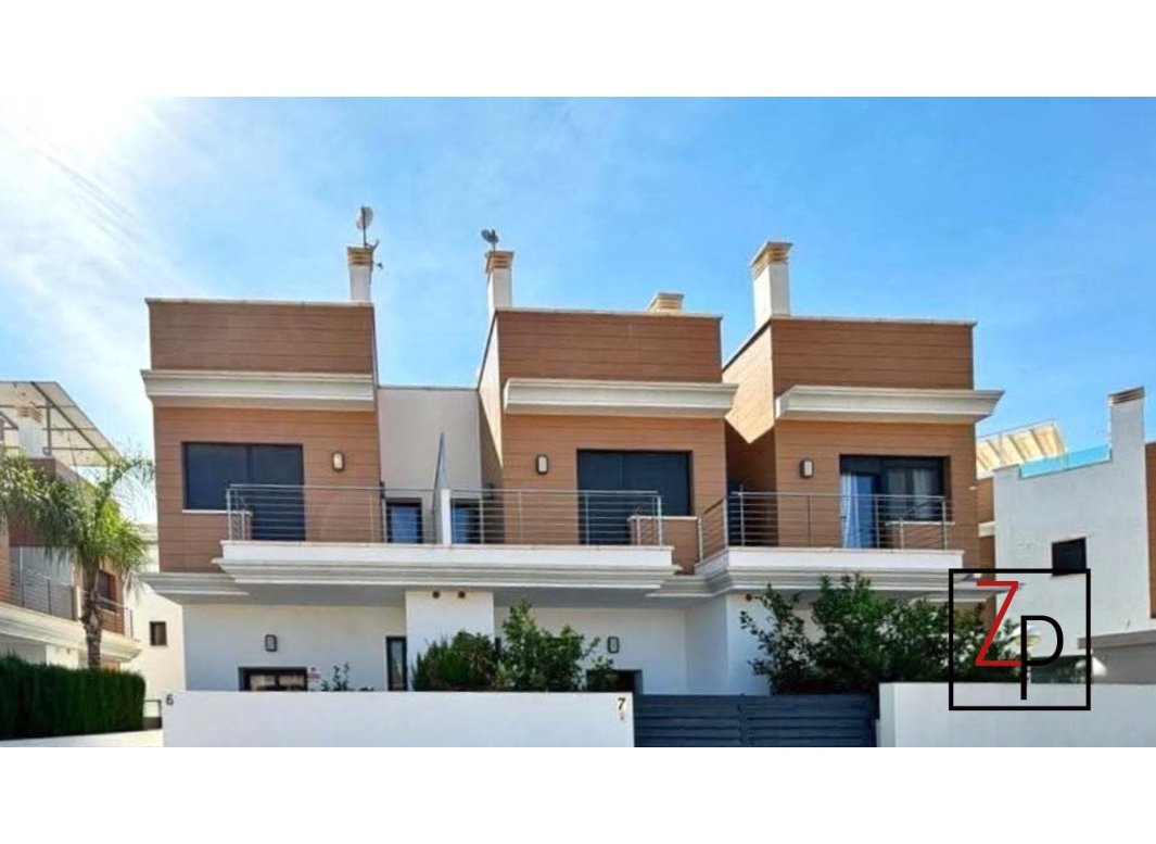 Resale - Townhouse -
Rojales - Ciudad Quesada