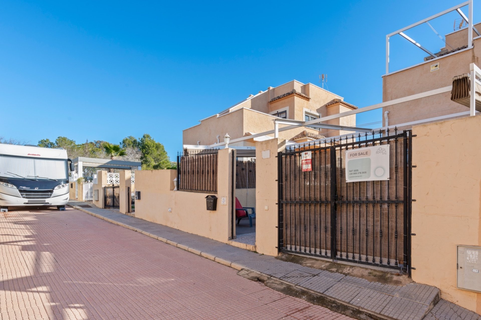 Resale - Townhouse -
San Fulgencio - La Marina