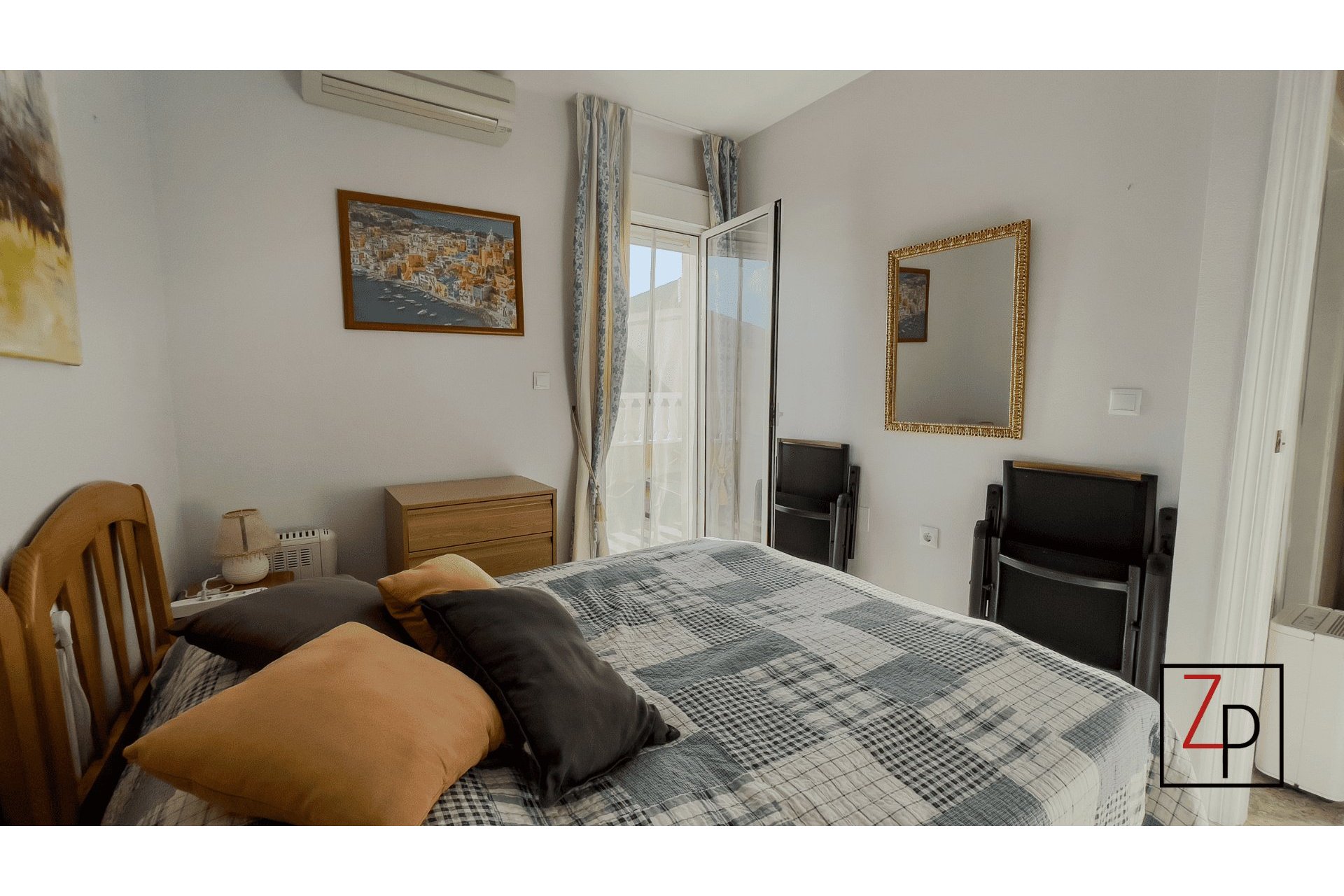 Resale - Townhouse -
San Miguel de Salinas - Blue Lagoon