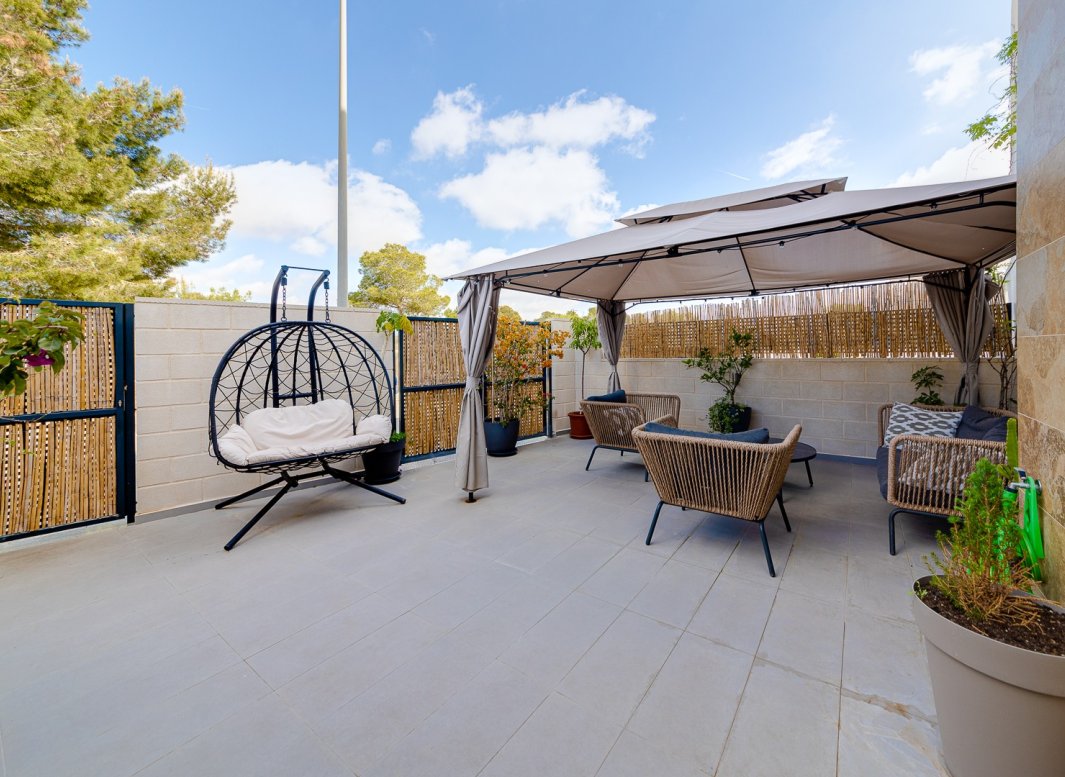 Resale - Townhouse / Terraced House -
Orihuela Costa - Las Filipinas