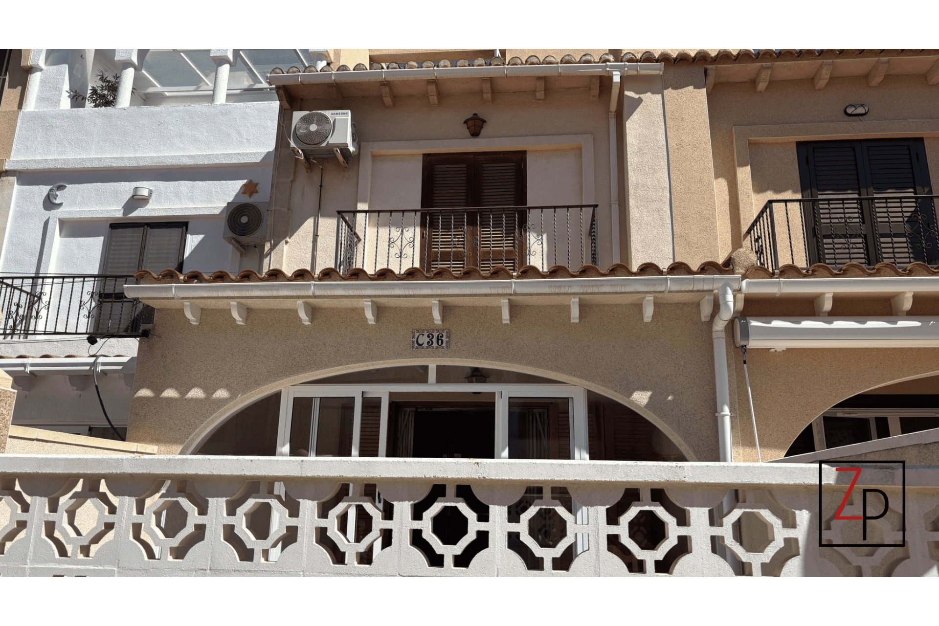 Resale - Townhouse -
Torrevieja - El Chaparral