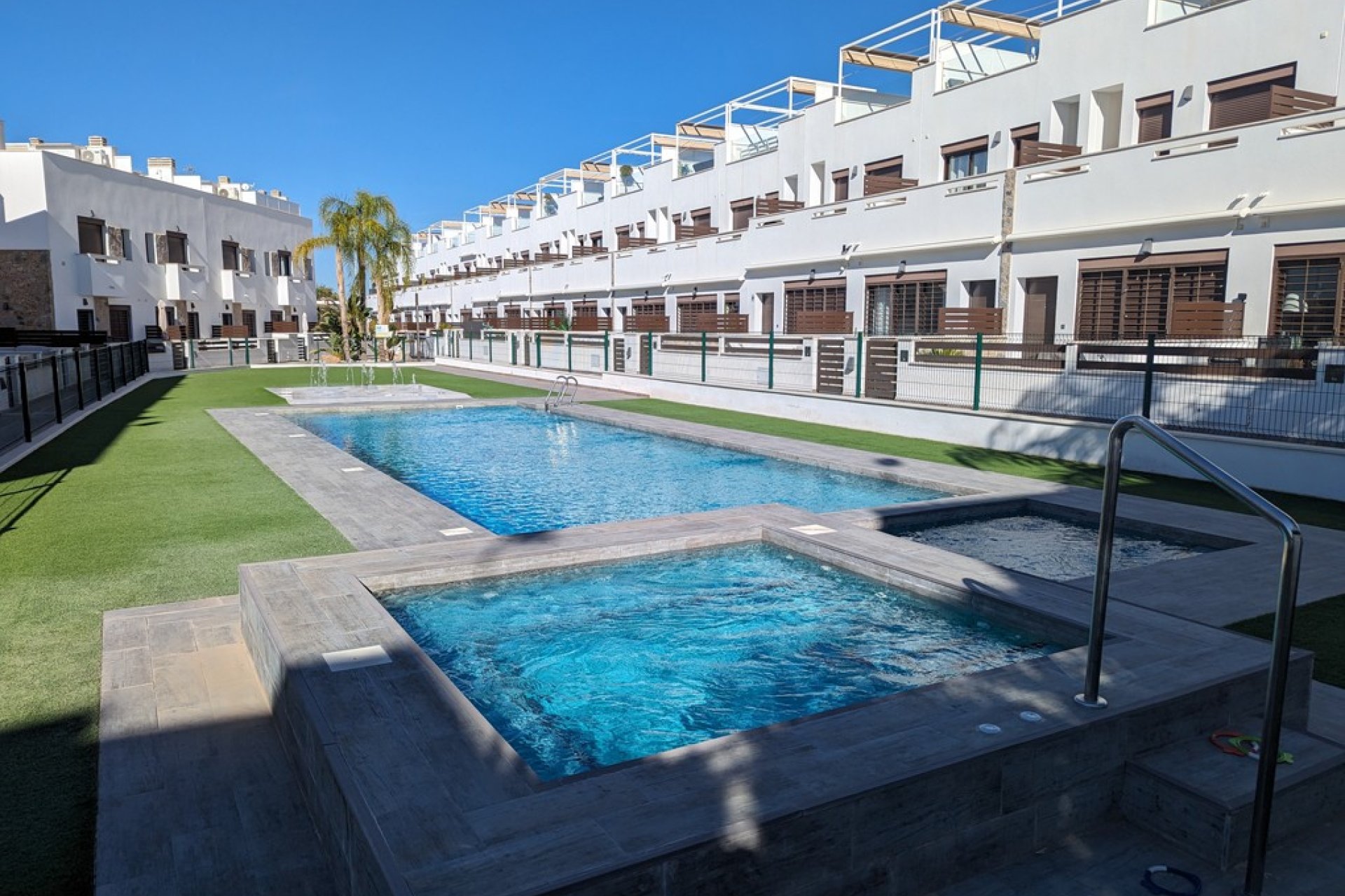 Resale - Townhouse -
Torrevieja - La Siesta - El Salado - Torreta