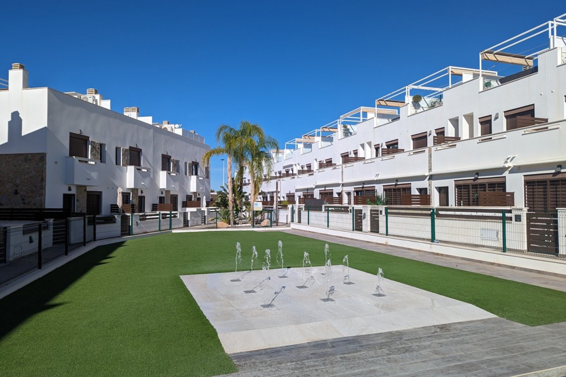 Resale - Townhouse -
Torrevieja - La Siesta - El Salado - Torreta