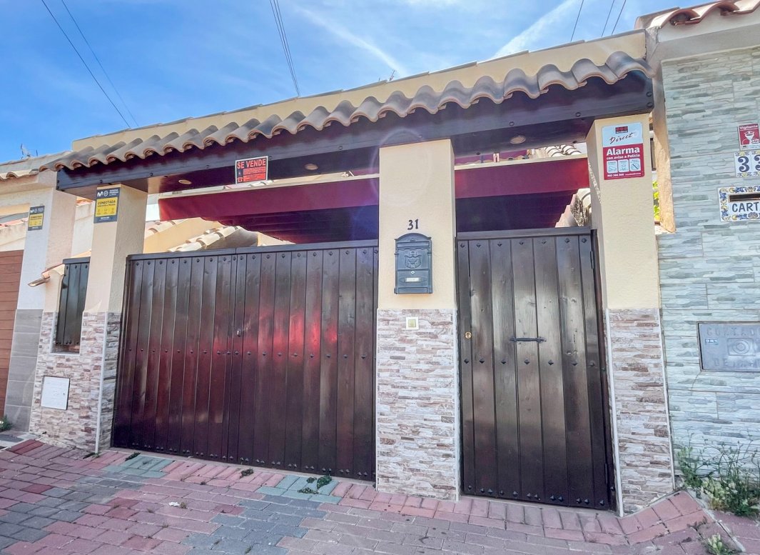 Resale - Townhouse -
Torrevieja - Los Balcones