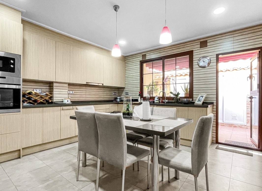 Resale - Townhouse -
Torrevieja - Los Balcones