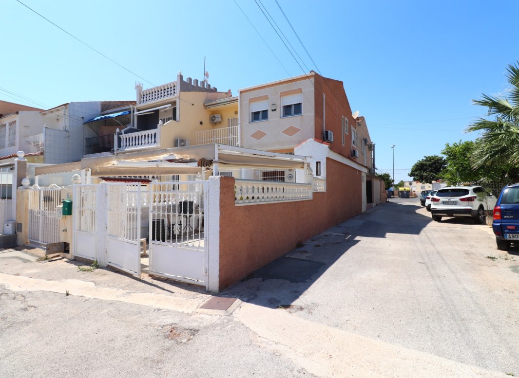 Resale - Townhouse -
Torrevieja - Torretas