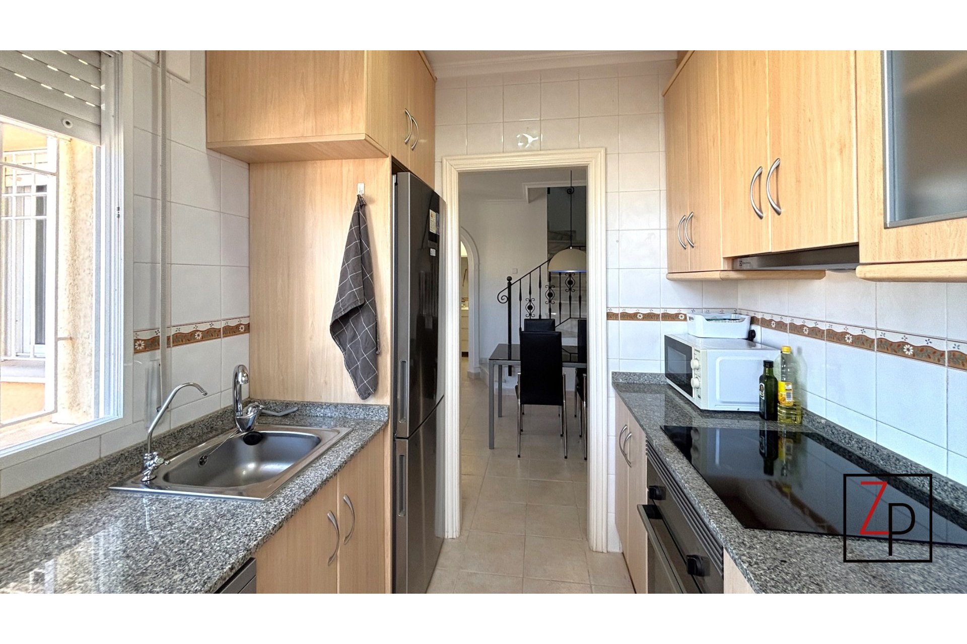 Resale - Townhouse -
Villamartín - PAU 8