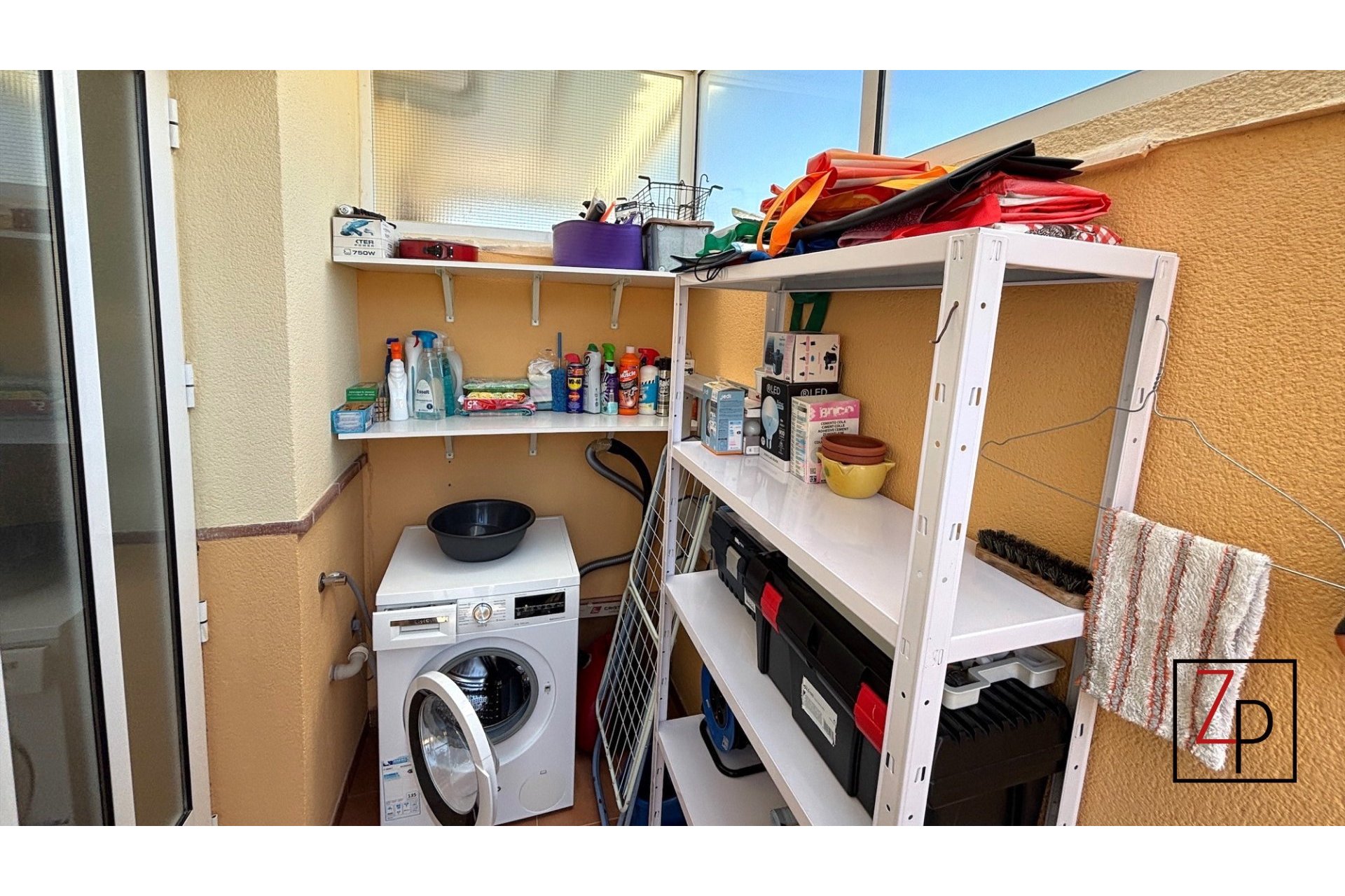 Resale - Townhouse -
Villamartín - PAU 8