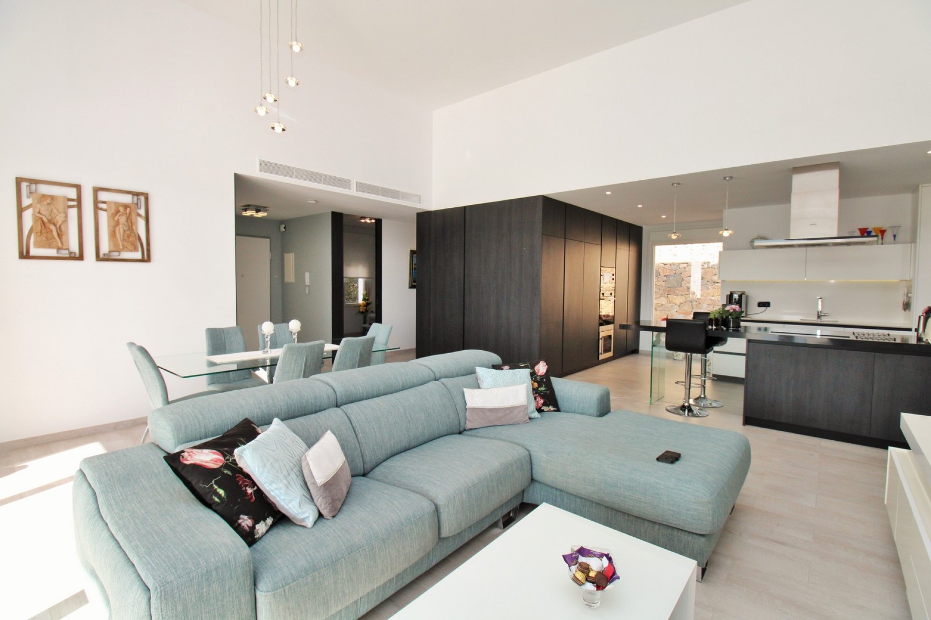 Resale - Villa -
3409 - La finca Golf