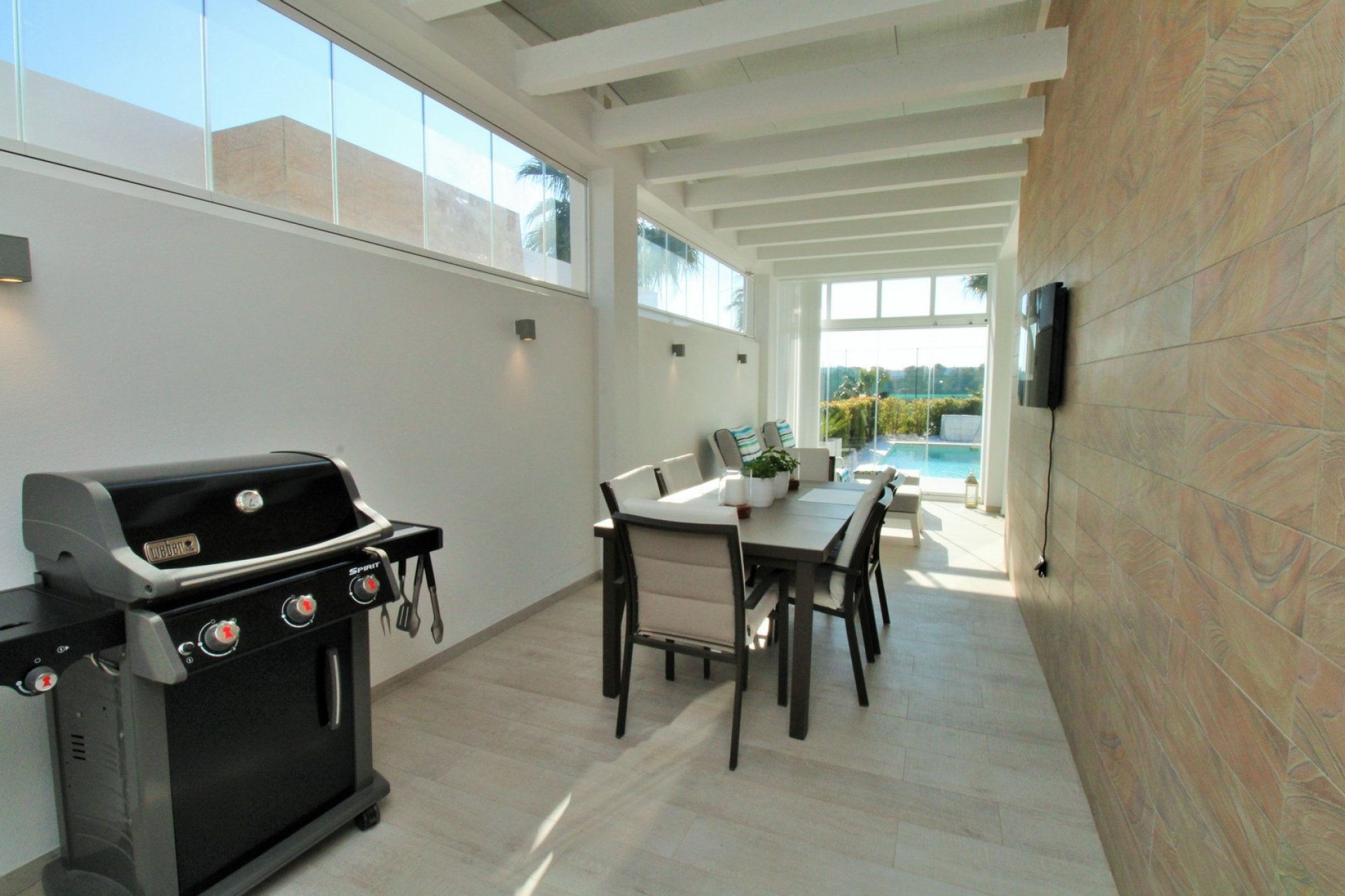 Resale - Villa -
3409 - La finca Golf