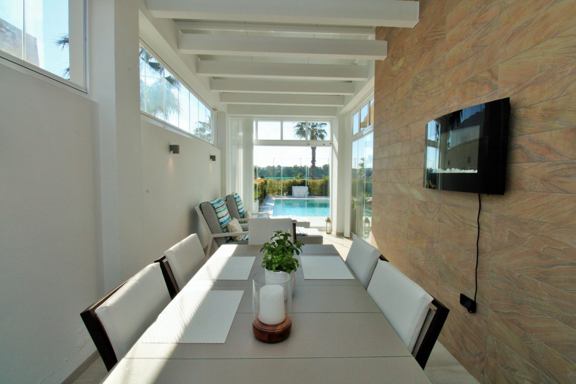 Resale - Villa -
3409 - La finca Golf