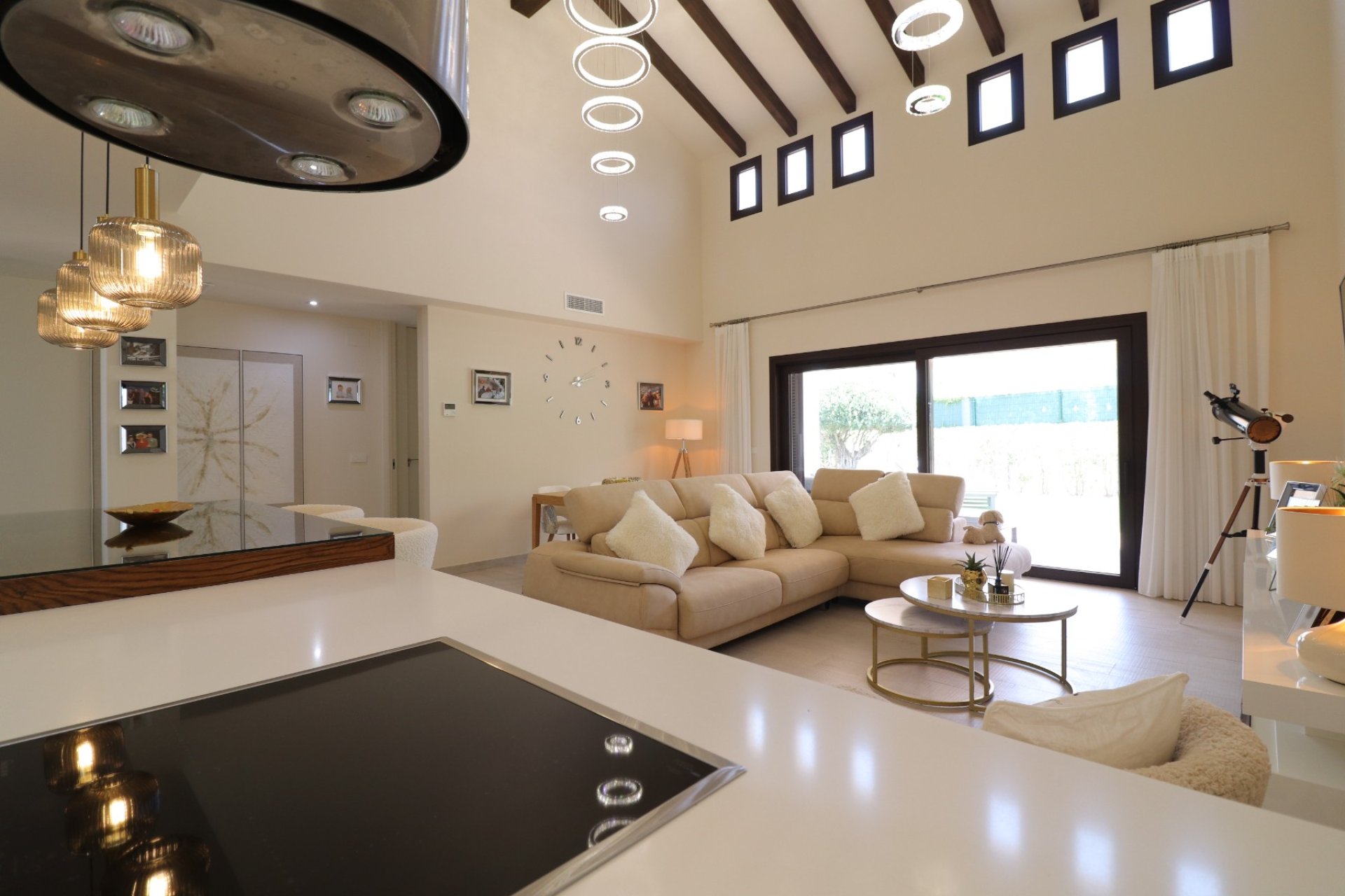Resale - Villa -
3409 - La finca Golf