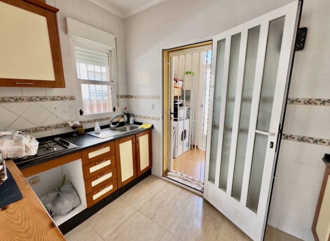 Resale - Villa -
3409 - Lo Crispin