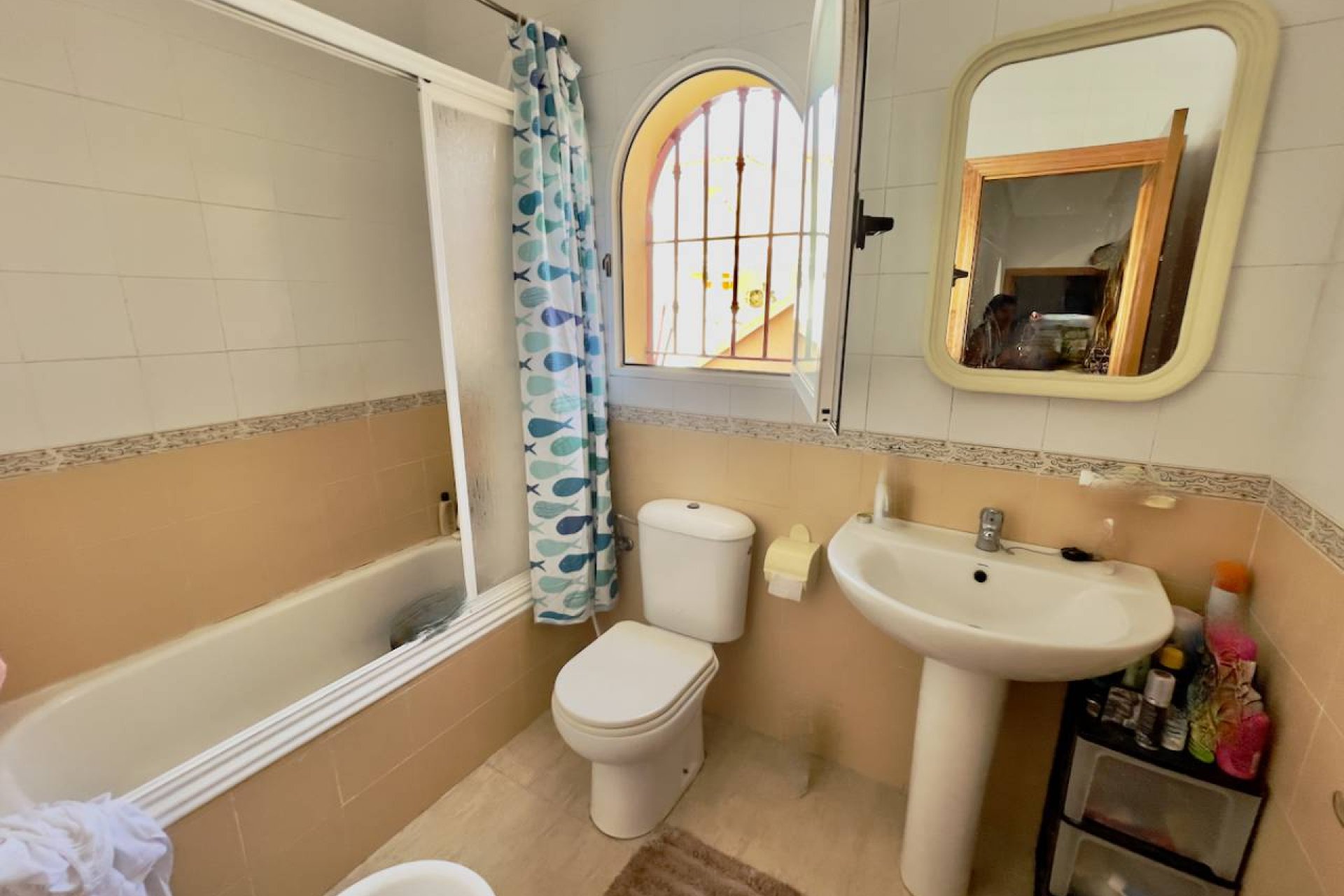 Resale - Villa -
3409 - Lo Crispin