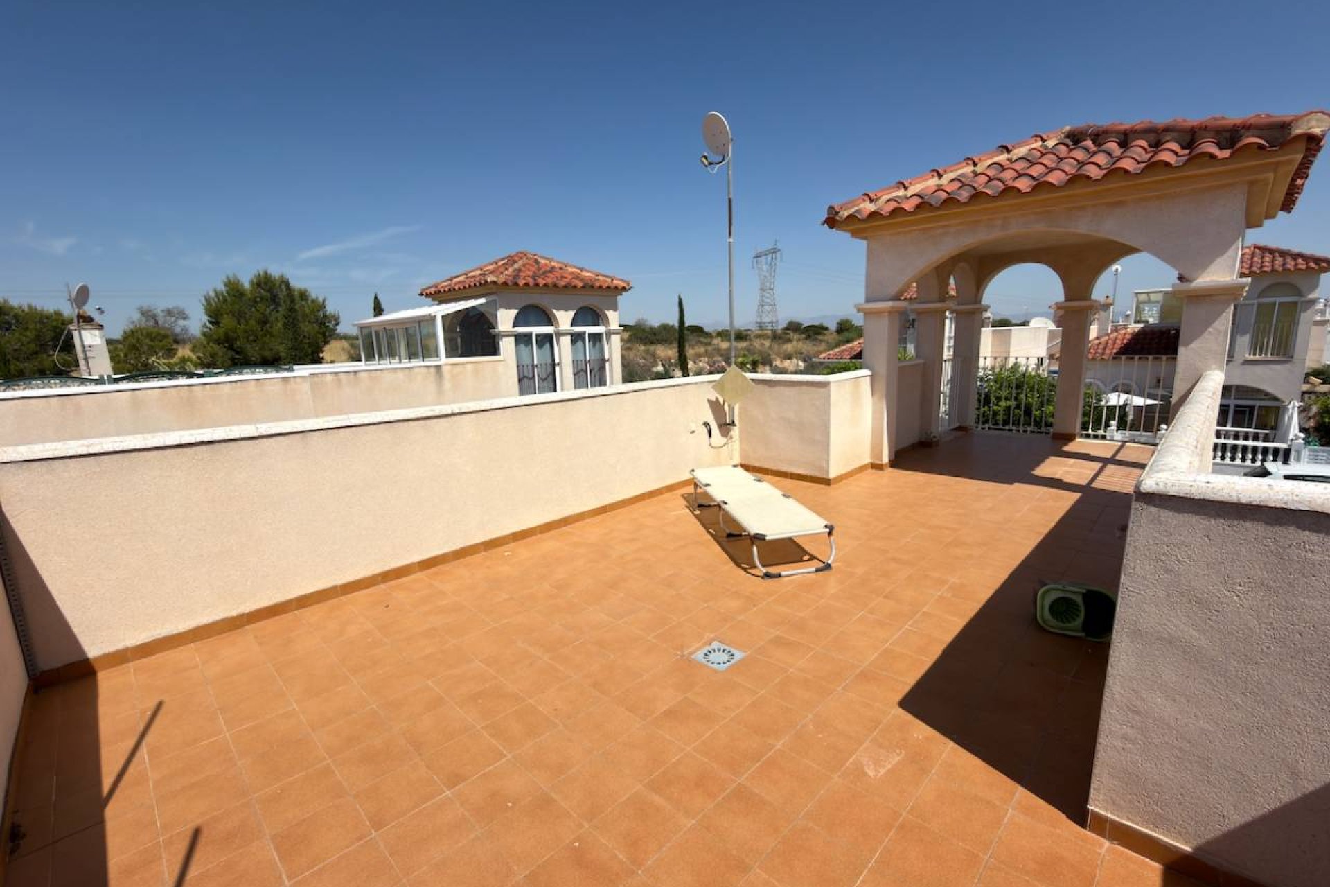 Resale - Villa -
3409 - Lo Crispin