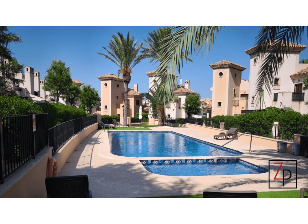 Resale - Villa -
Algorfa - La Finca Golf