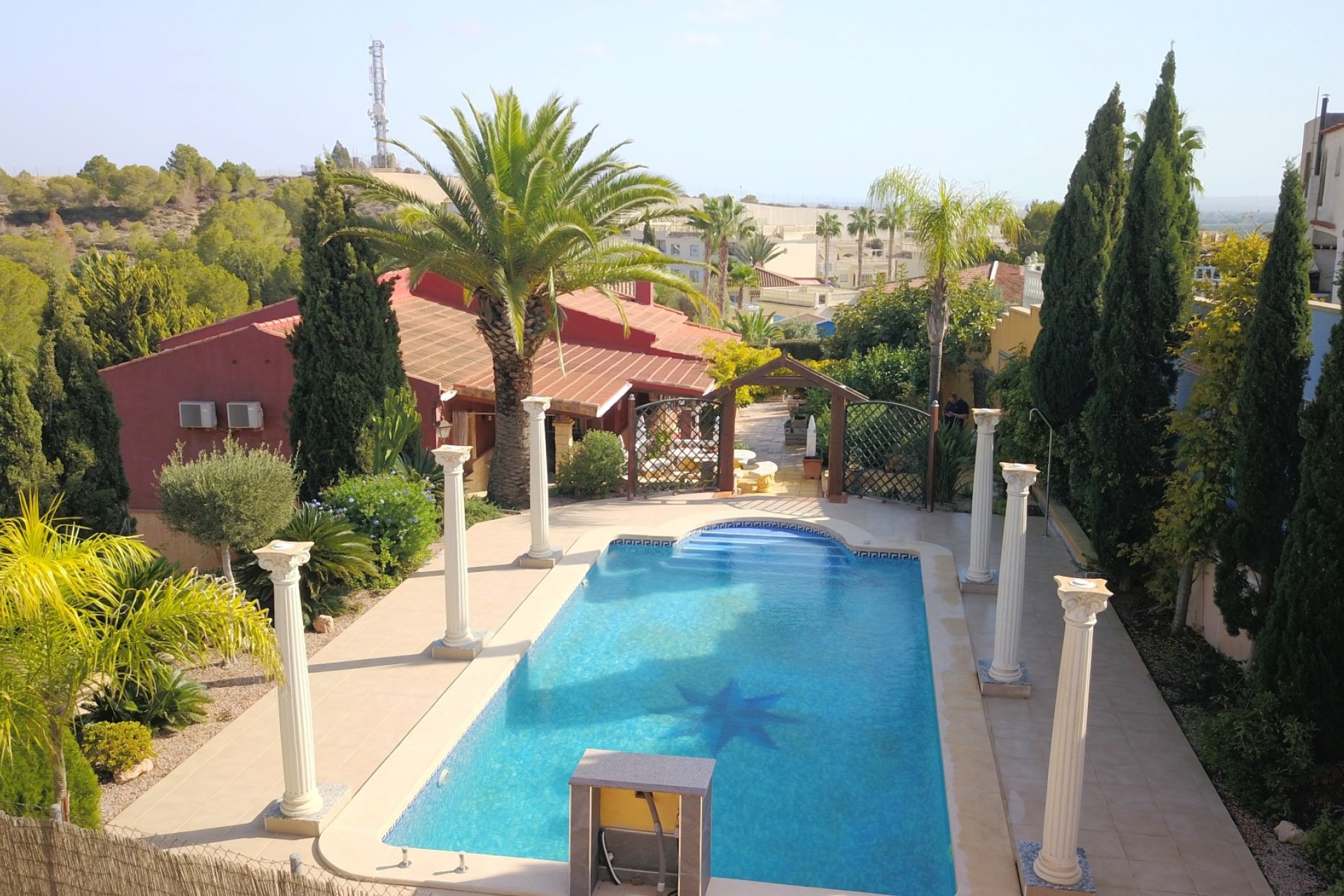 Resale - Villa -
Algorfa - Lomas de La Juliana