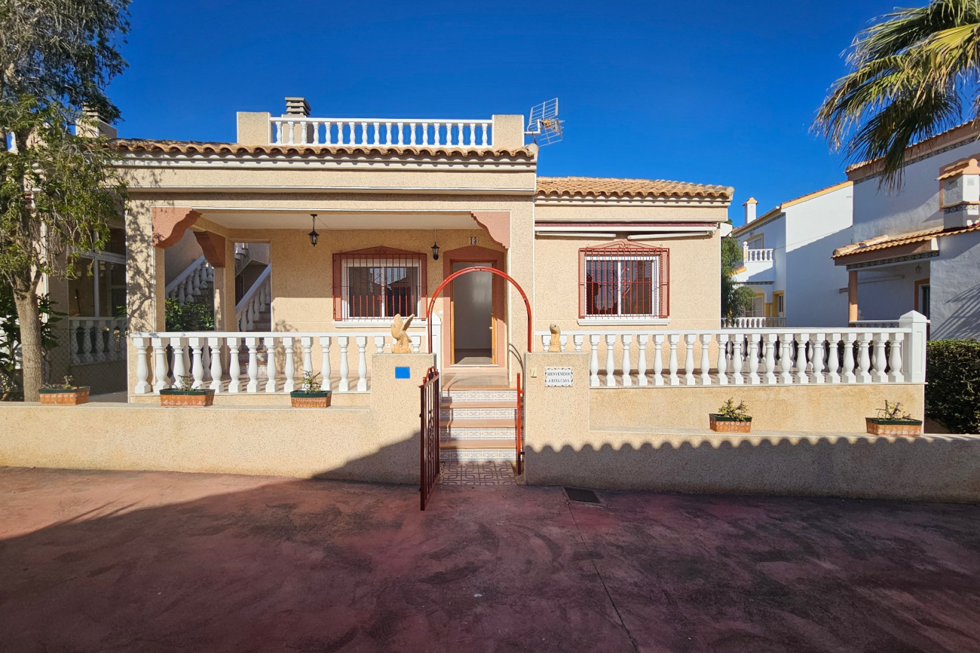 Resale - Villa -
Algorfa - Montemar