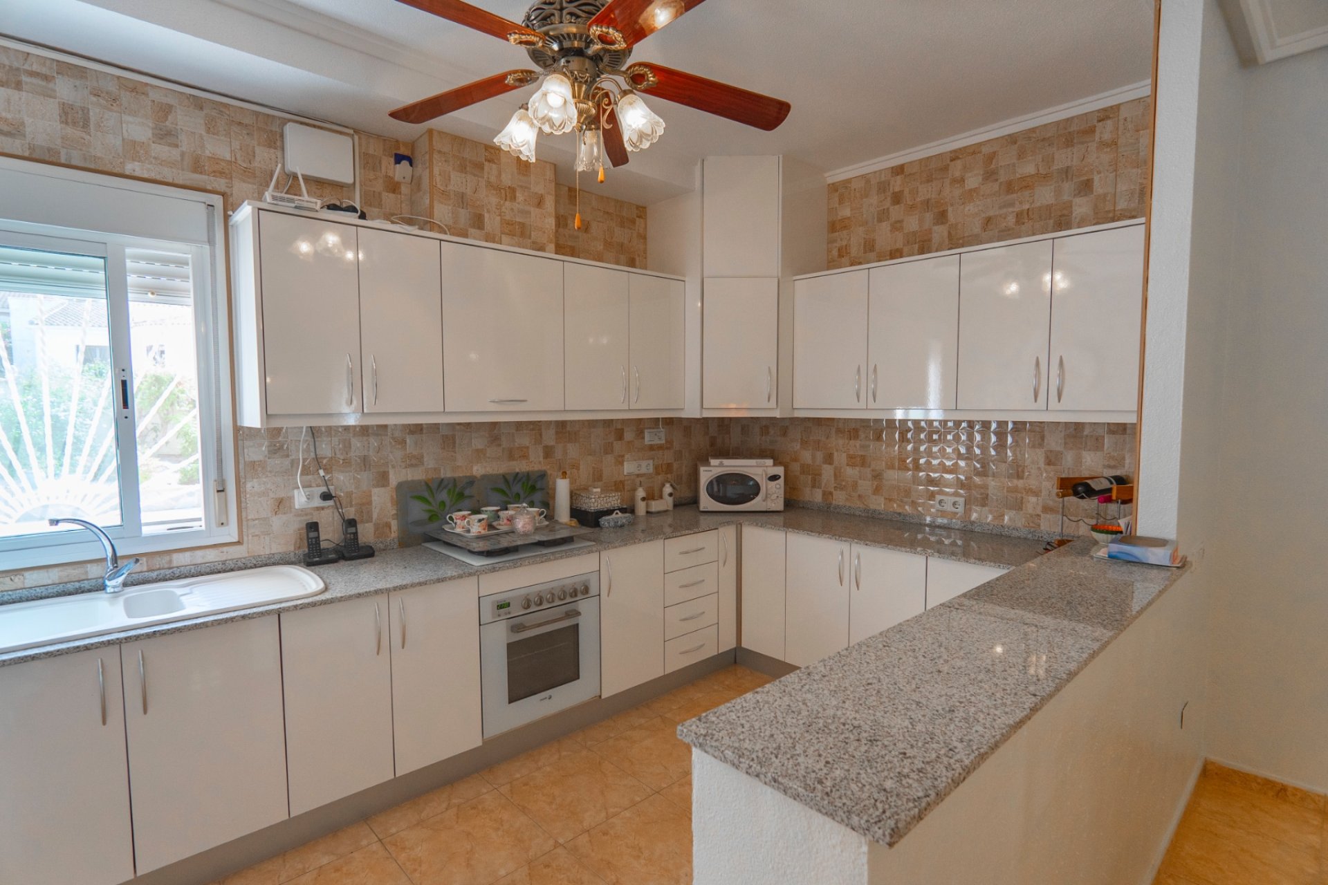 Resale - Villa -
Ciudad Quesada - Campo De Golf La Marquesa