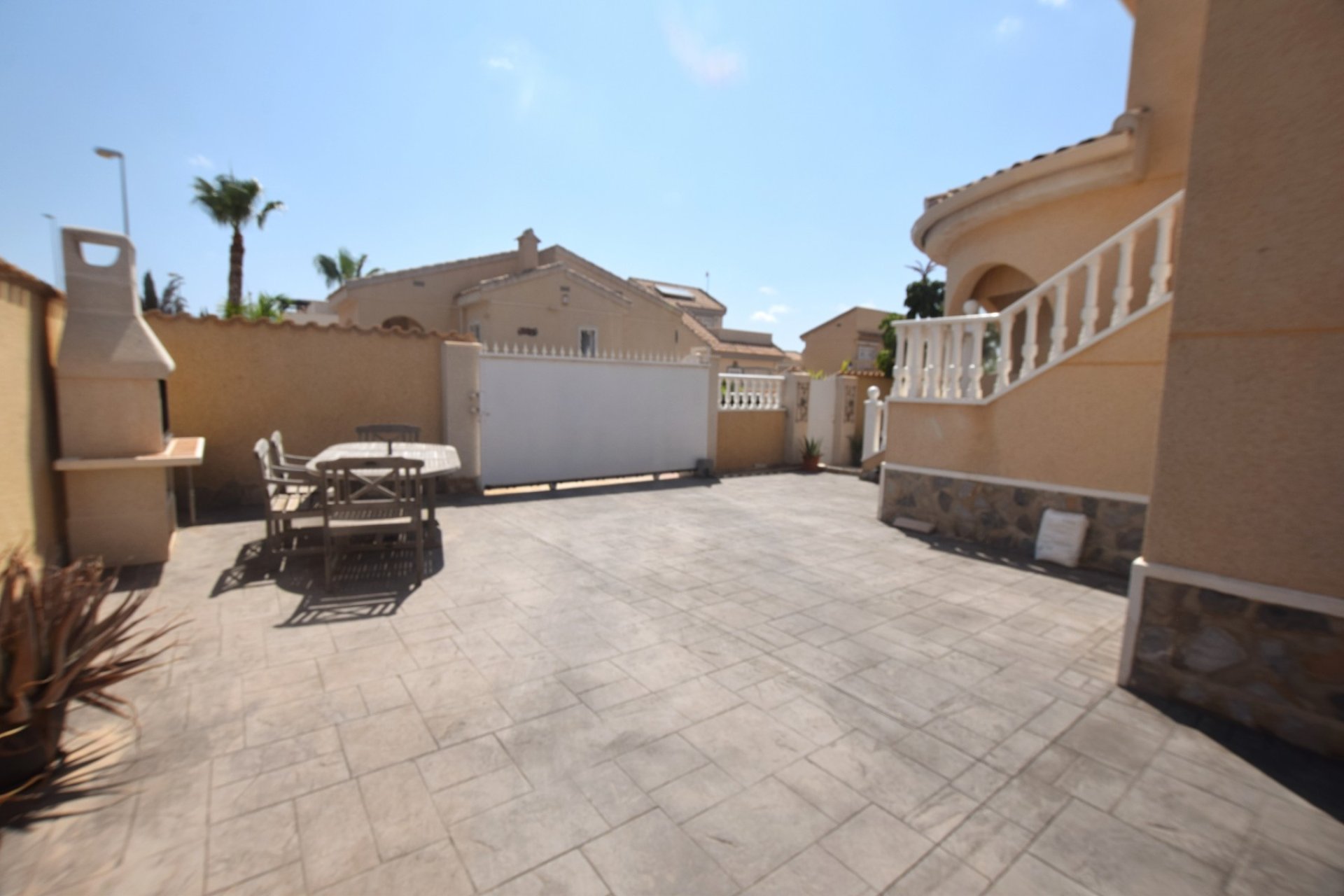 Resale - Villa -
Ciudad Quesada - Rojales