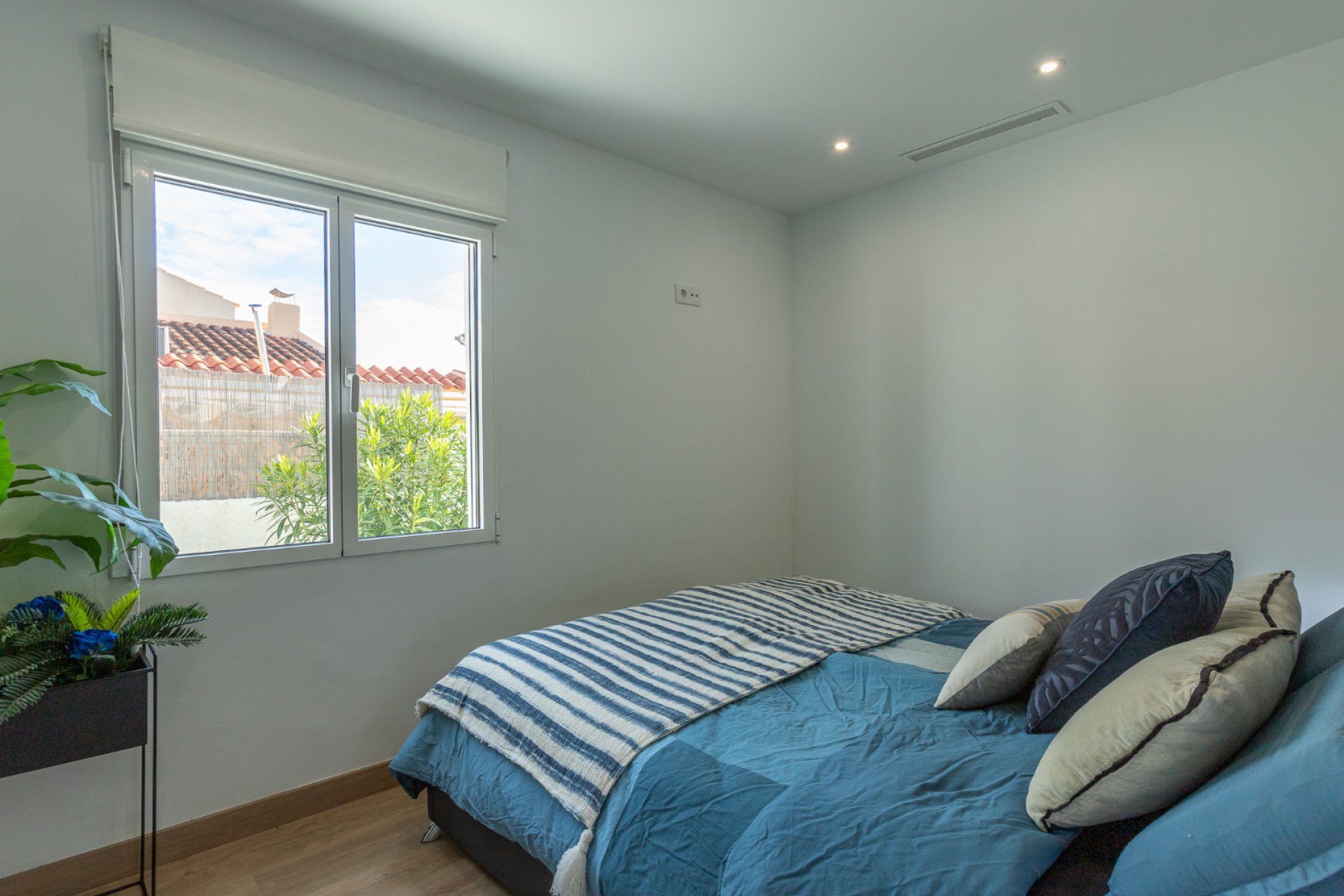 Resale - Villa -
Los Balcones