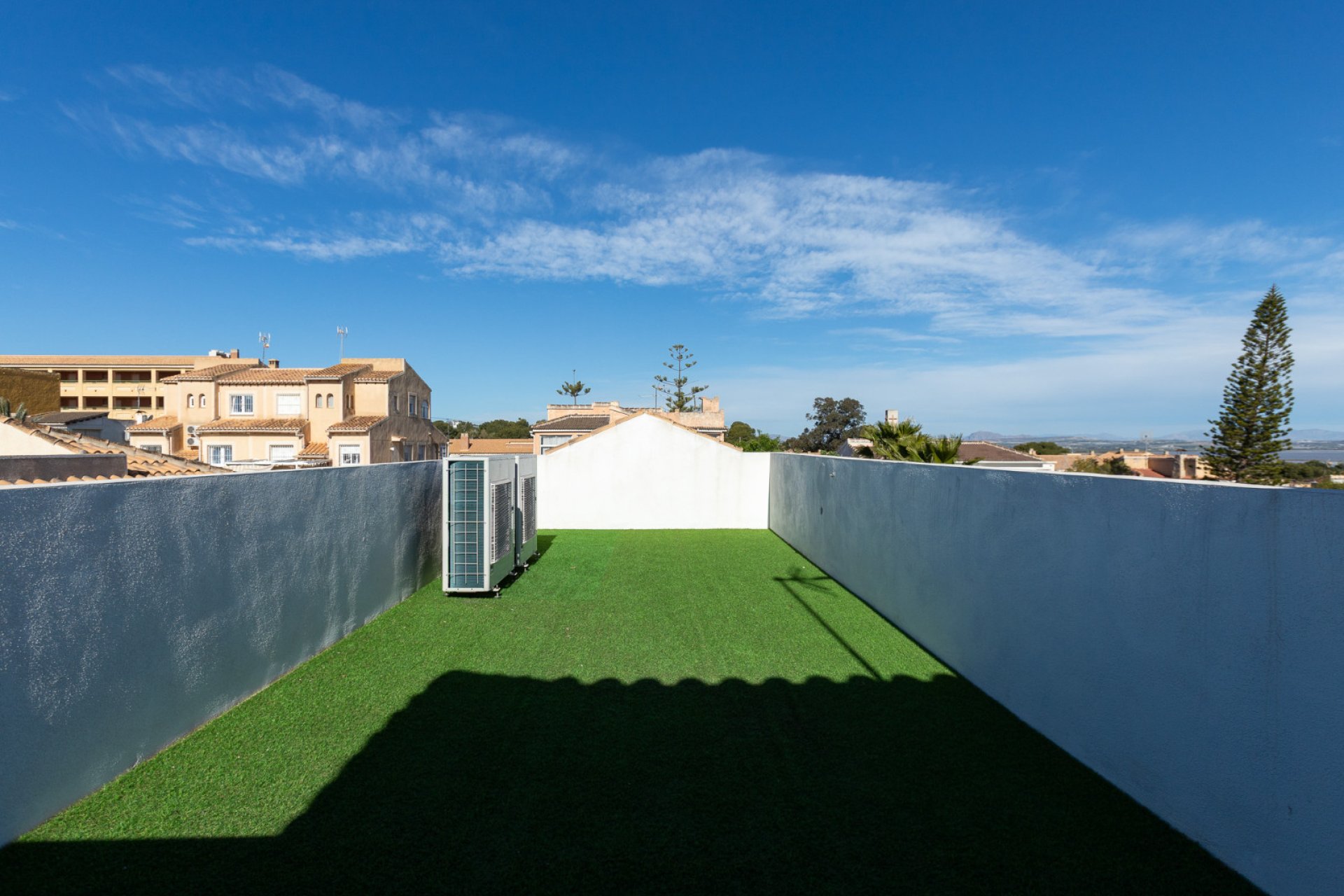 Resale - Villa -
Los Balcones