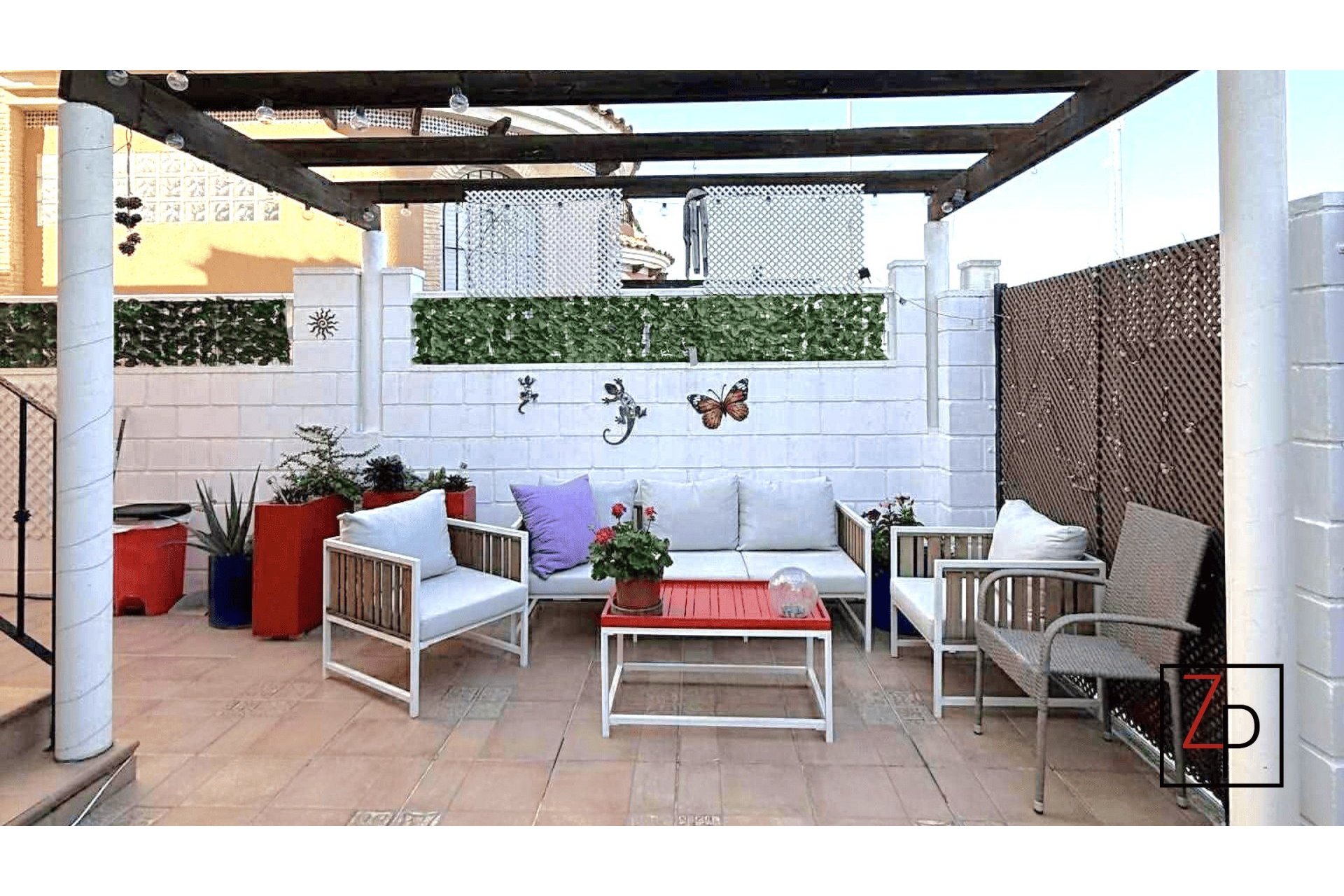 Resale - Villa -
Los Montesinos - La Herrada