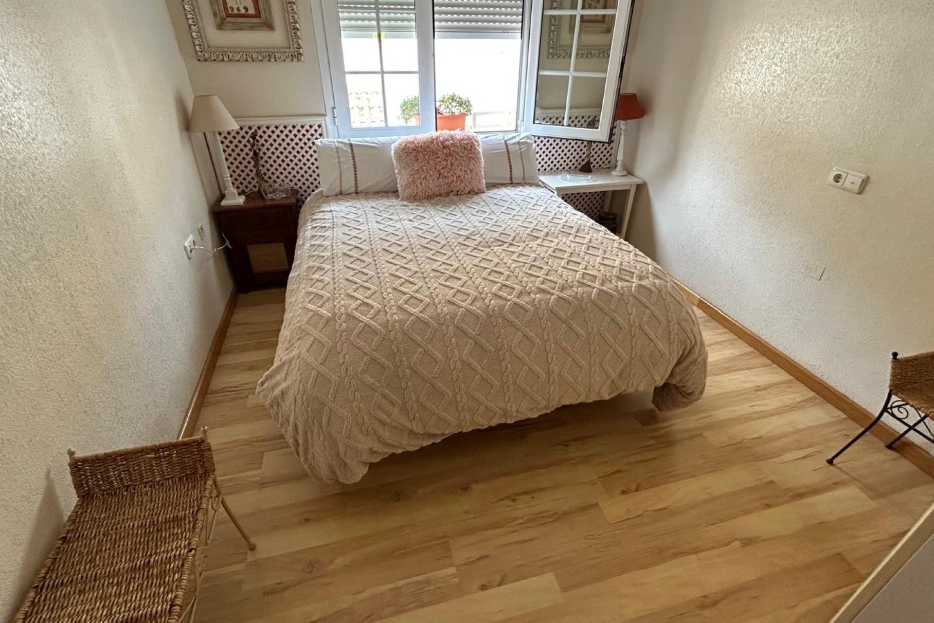 Resale - Villa -
Los Montesinos