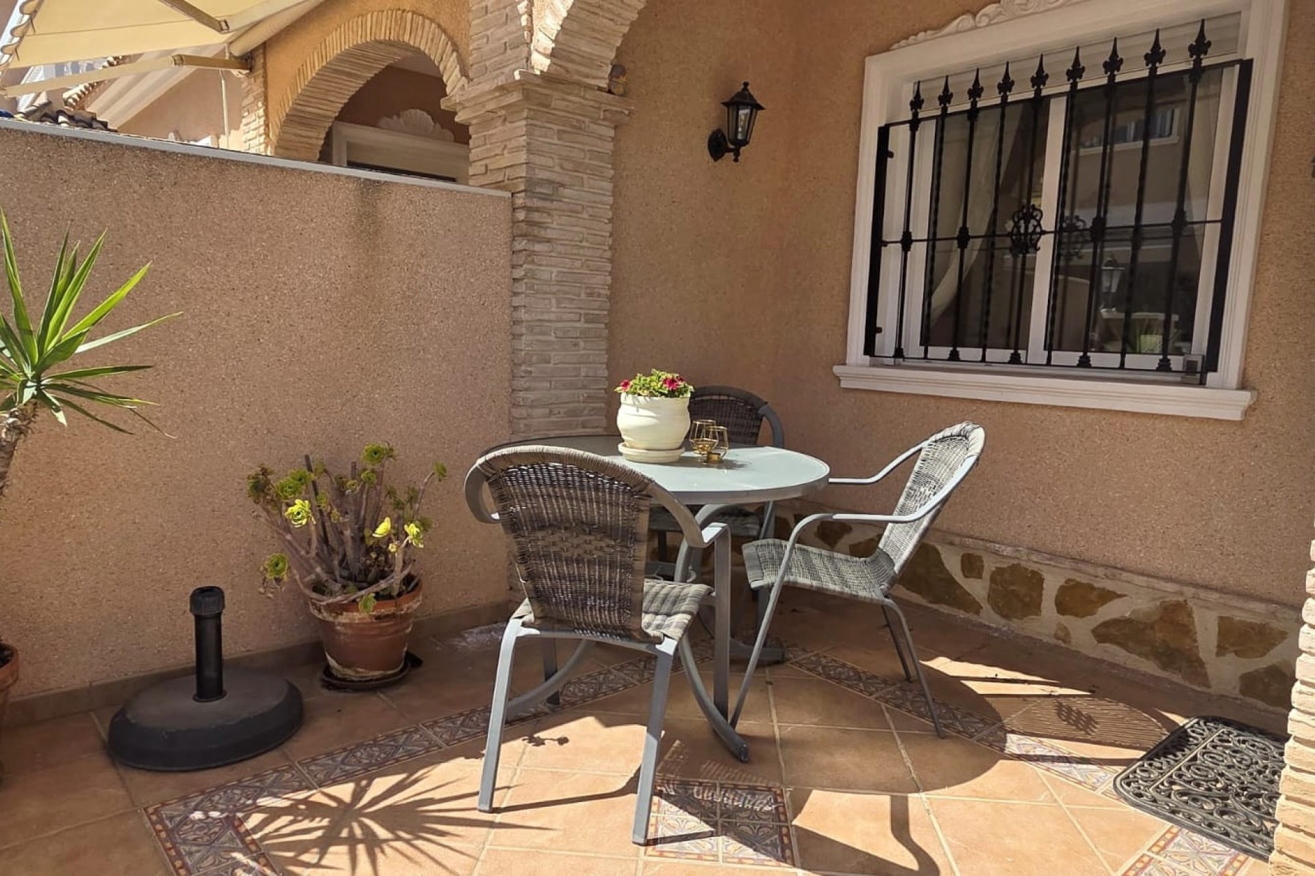Resale - Villa -
Orihuela Costa - Los Dolses