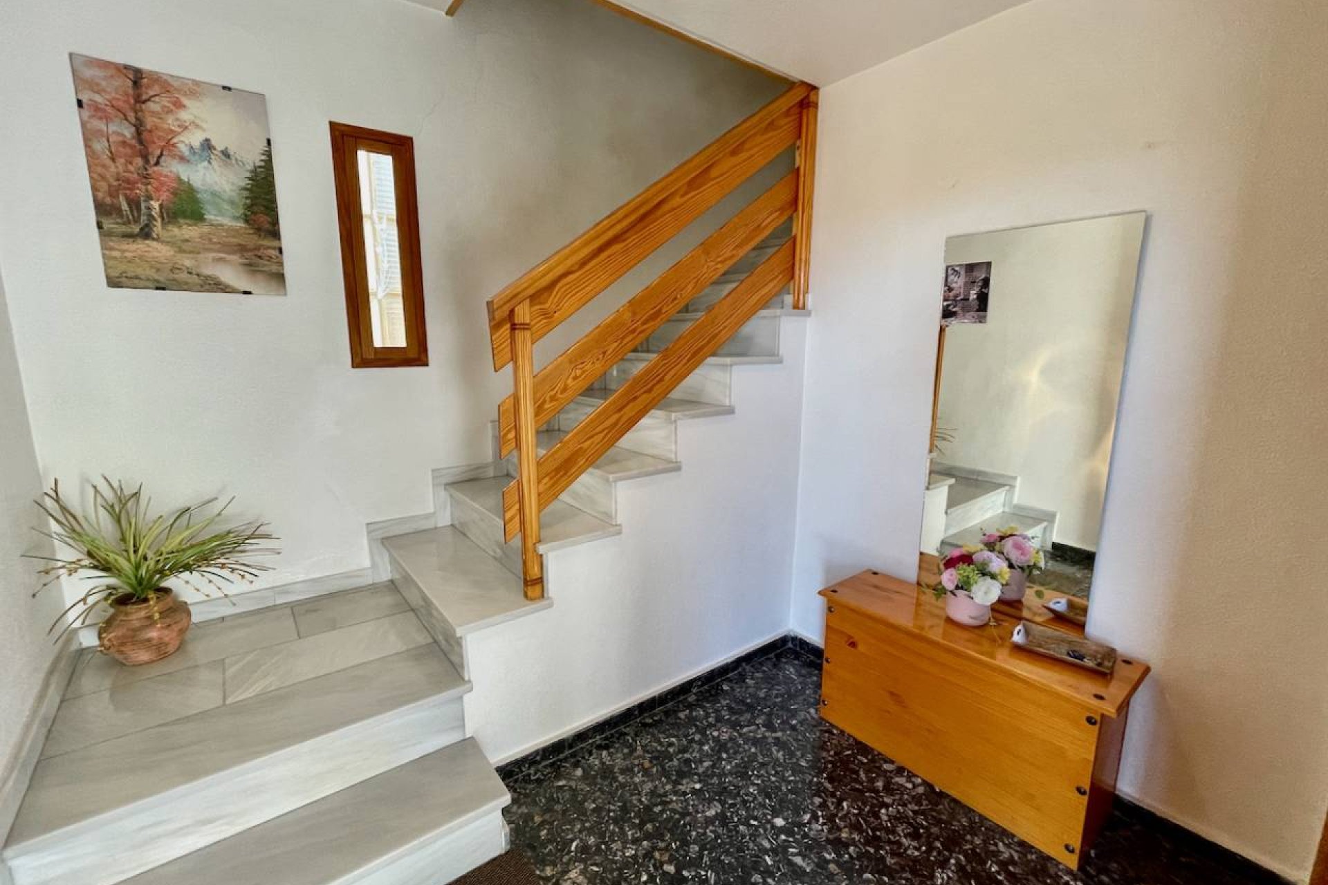 Resale - Villa -
Orihuela