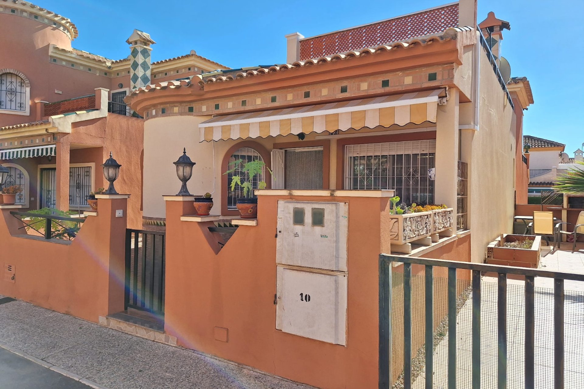 Resale - Villa -
Playa Flamenca - Villas San Luis