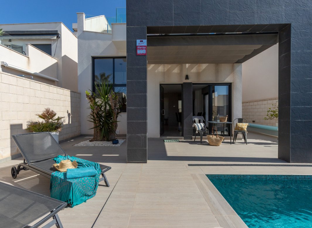 Resale - Villa -
Rojales - Ciudad Quesada