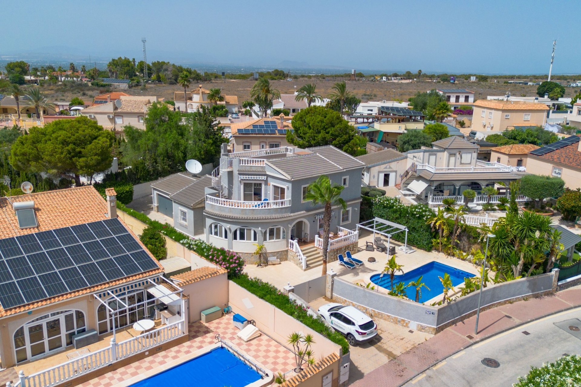 Resale - Villa -
San Fulgencio - La Marina