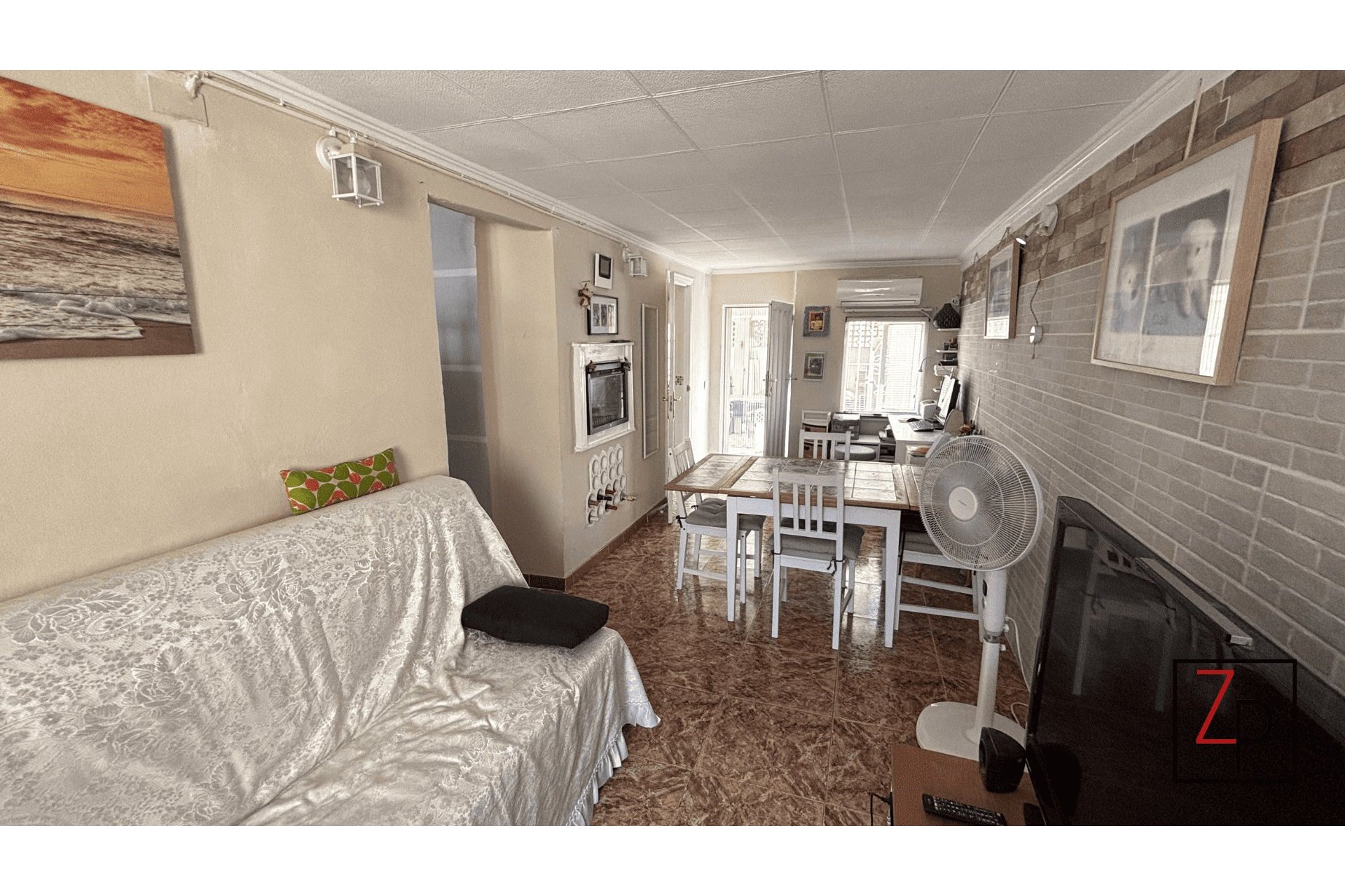 Resale - Villa -
San Fulgencio - urb. La Marina