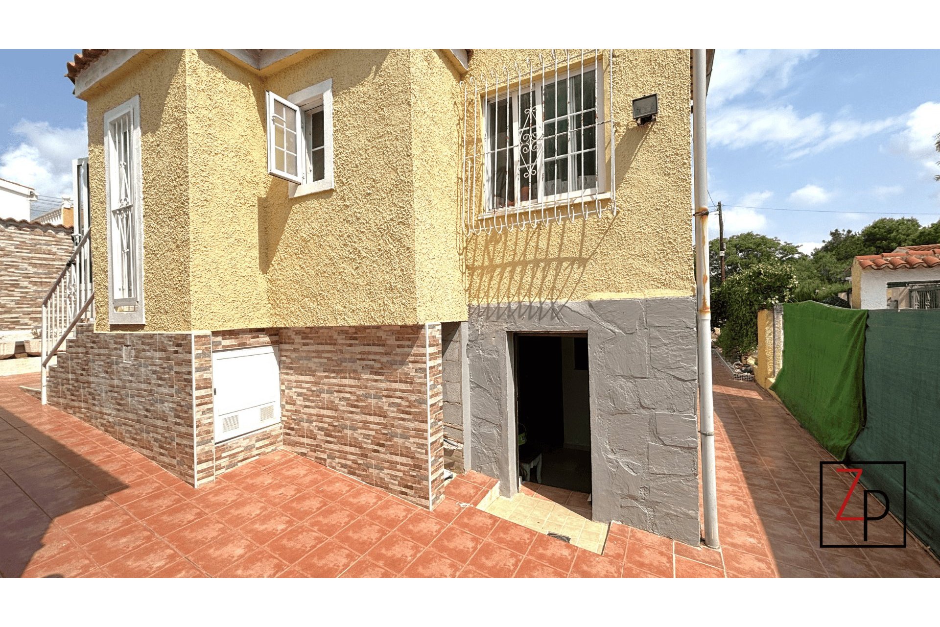 Resale - Villa -
San Fulgencio - urb. La Marina