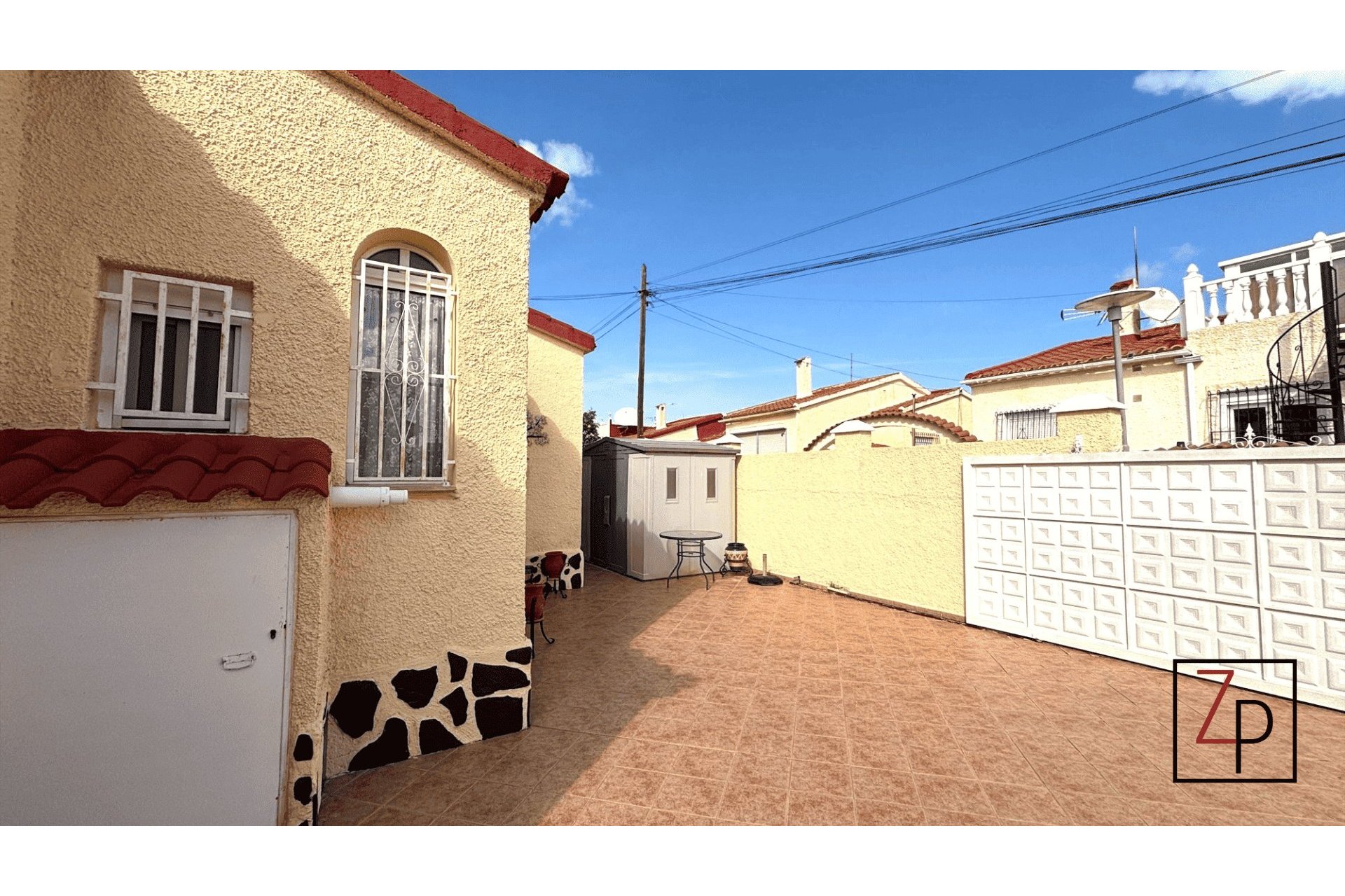 Resale - Villa -
San Fulgencio - urb. La Marina