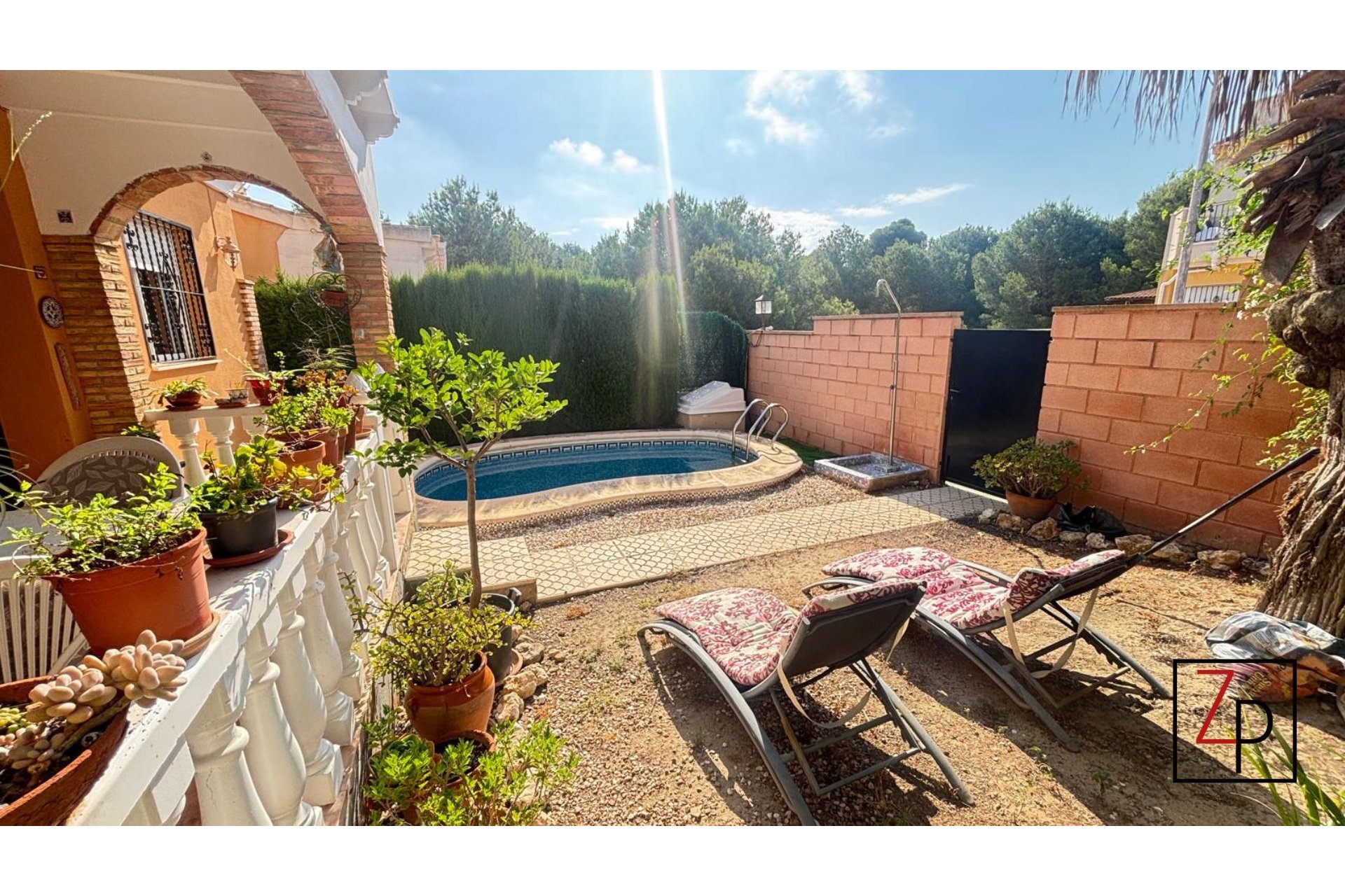 Resale - Villa -
Torrevieja - Lago Jardín II