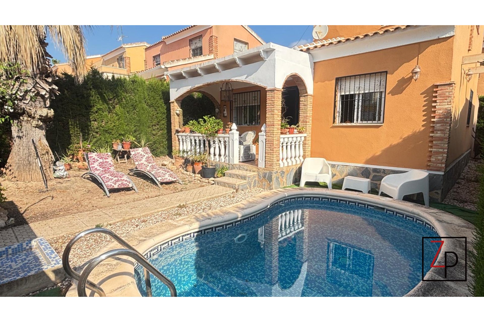 Resale - Villa -
Torrevieja - Lago Jardín II