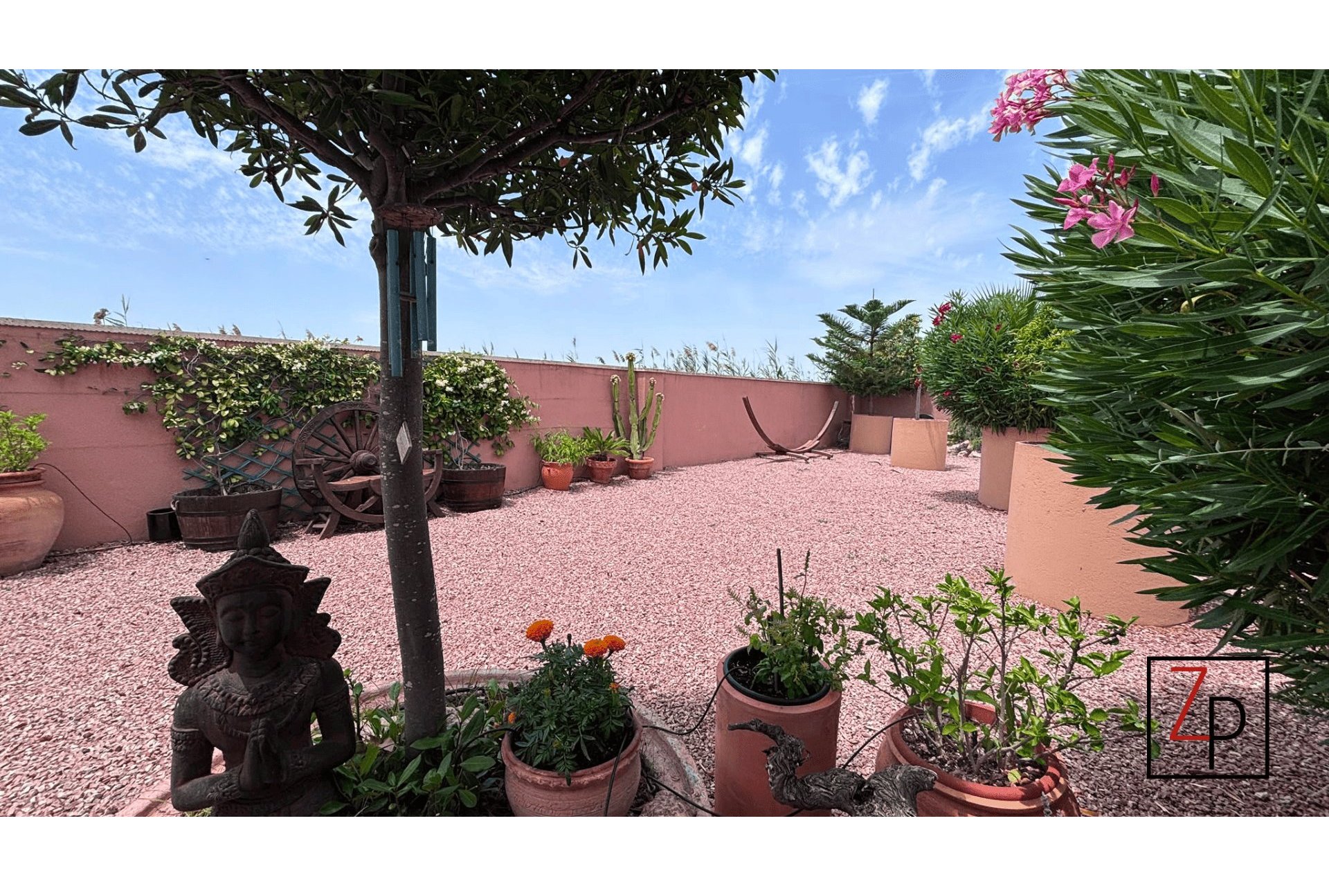 Resale - Villa -
Torrevieja - Torretas