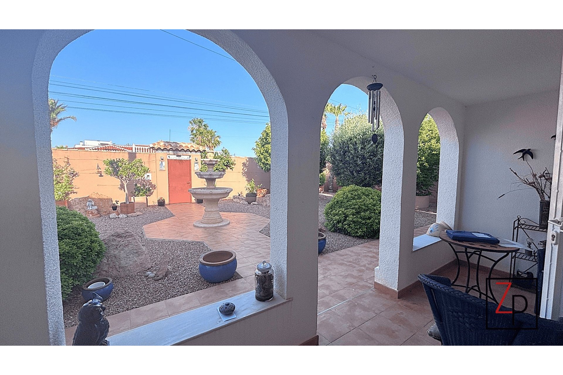 Resale - Villa -
Torrevieja - Torretas