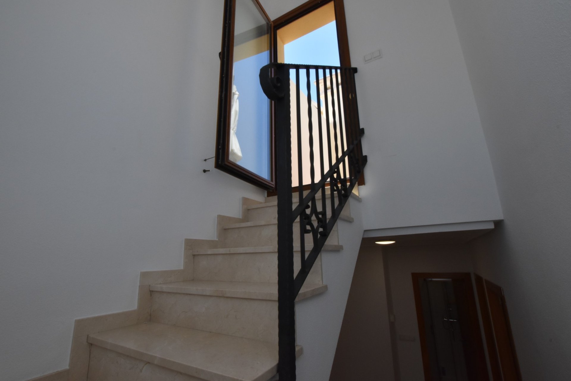 Reventa - Adosado -
3409 - La finca Golf