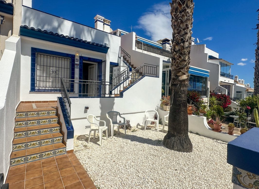 Reventa - Adosado -
Orihuela Costa - Los Dolses