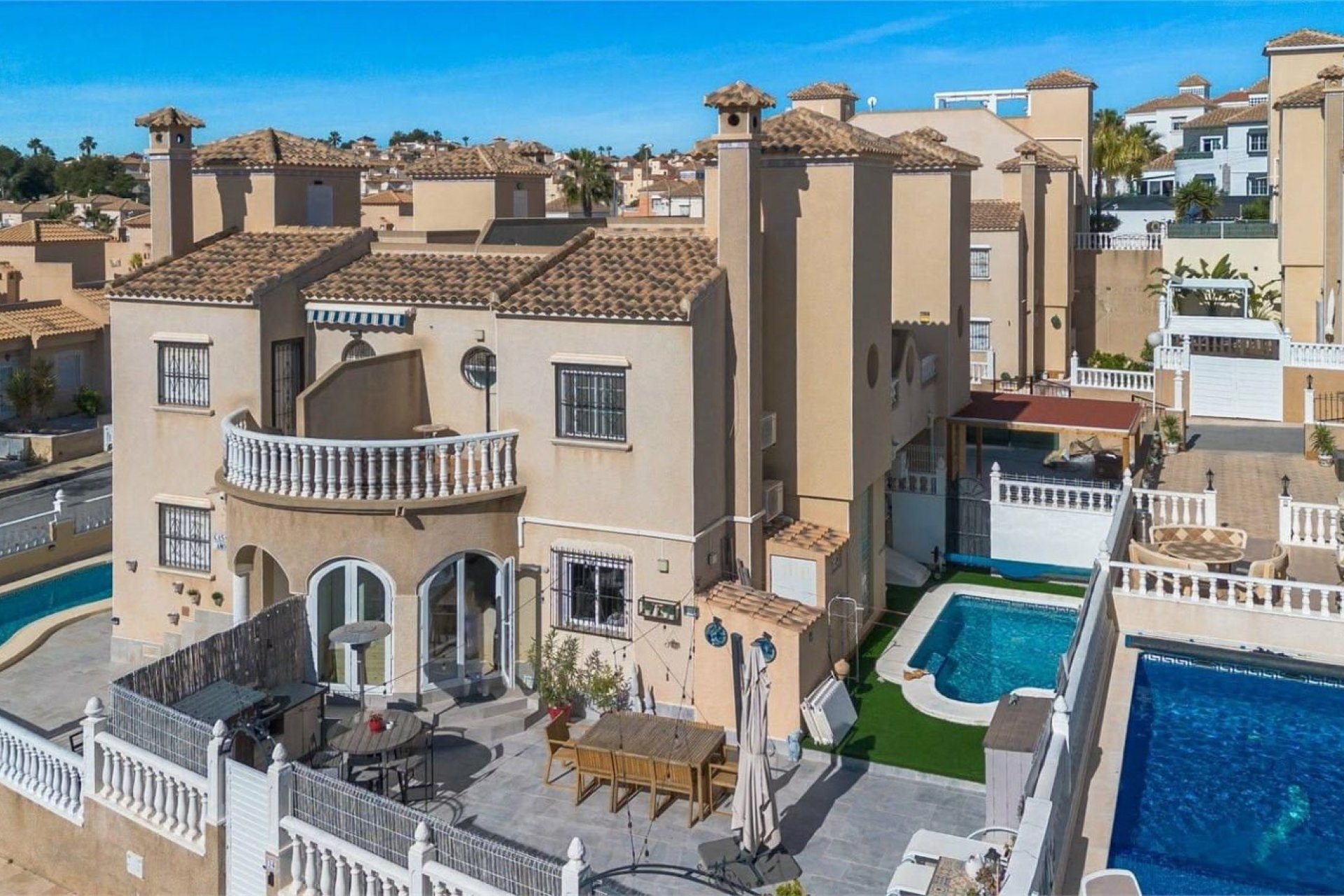 Reventa - Adosado -
Orihuela Costa - Villamartín