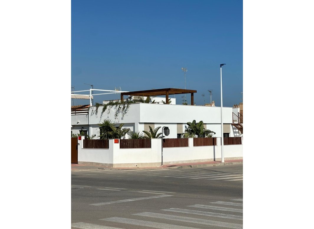 Reventa - Adosado -
San Javier - Santiago de la Ribera