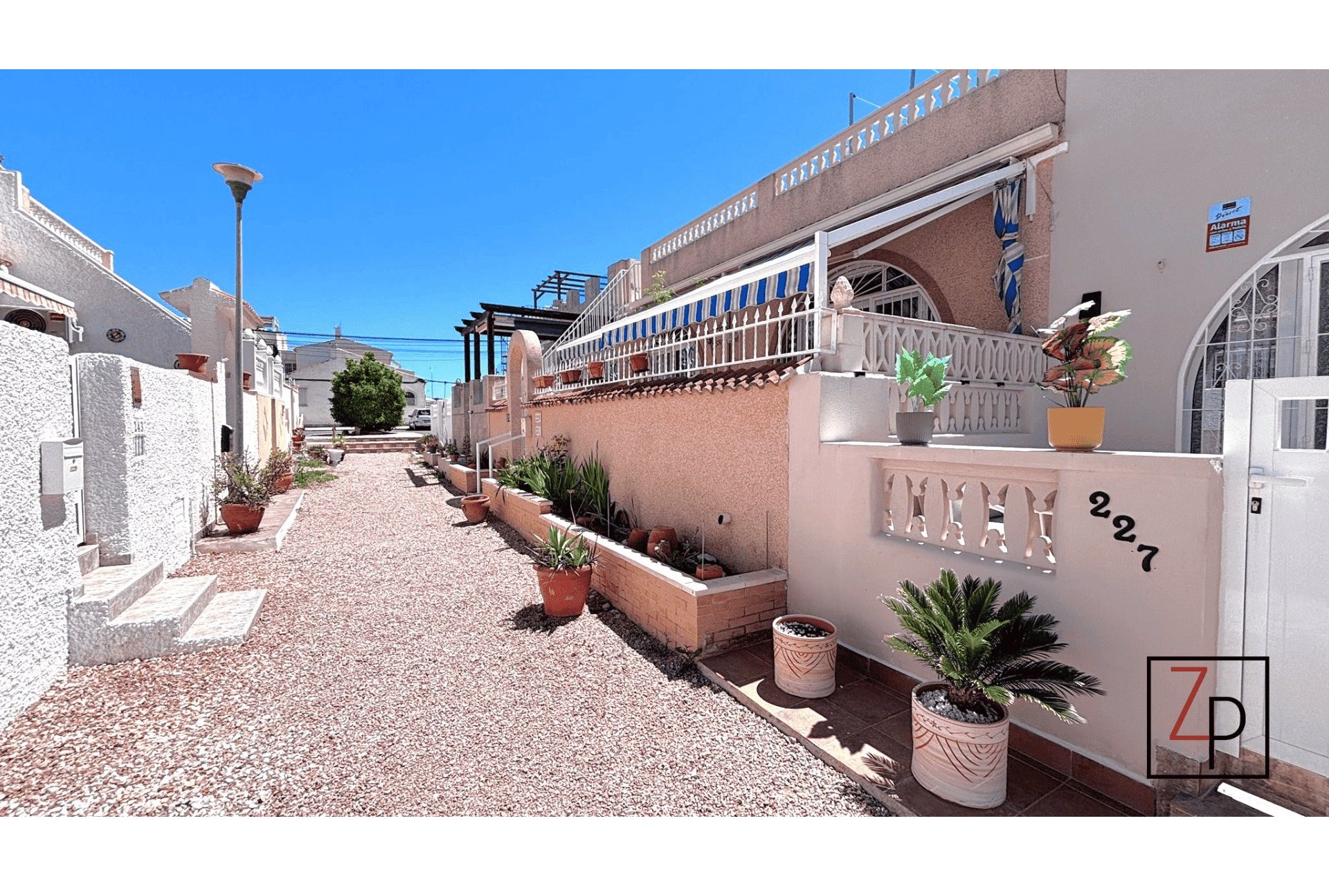 Reventa - Adosado -
Torrevieja - El Chaparral