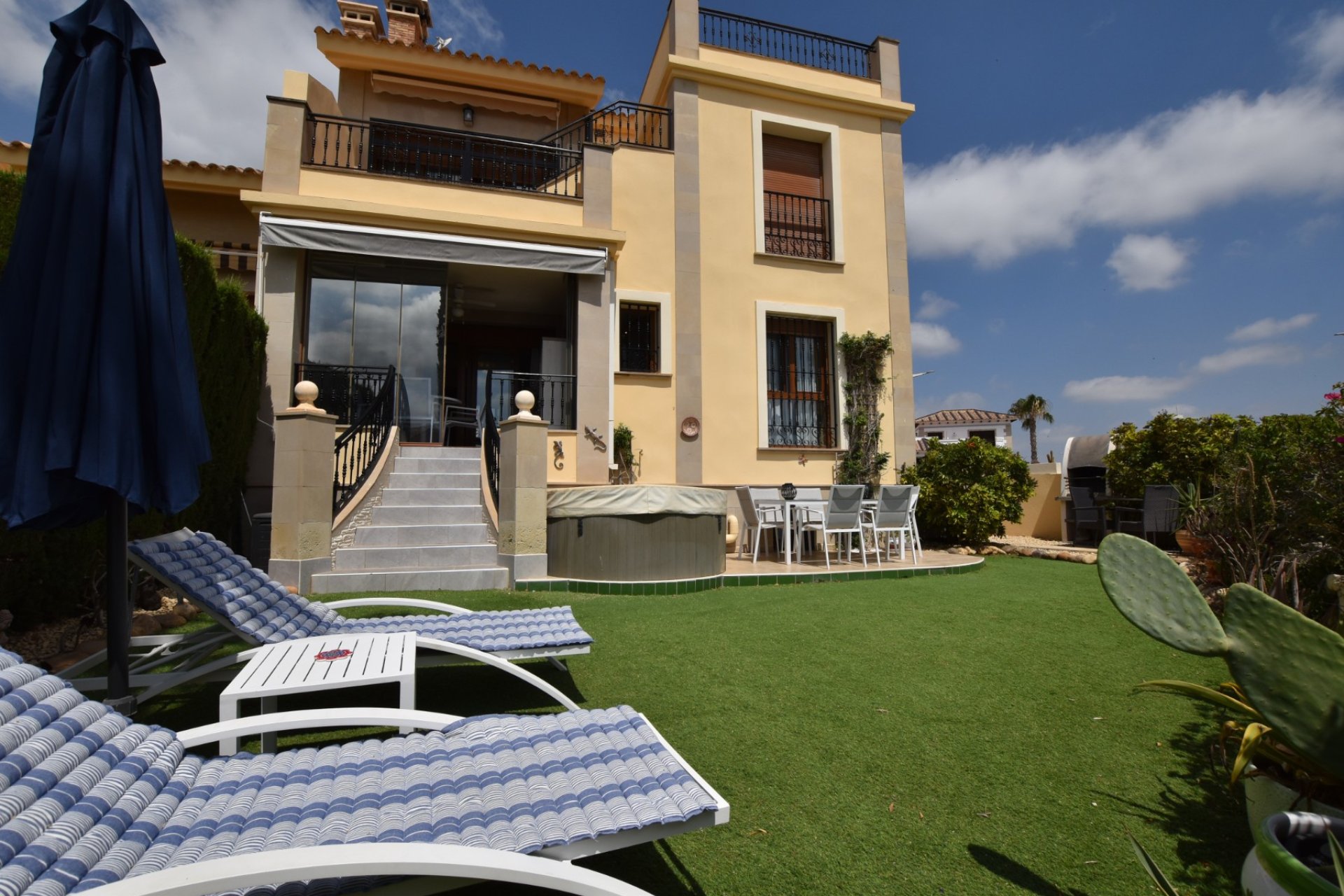 Reventa - Apartamento -
3409 - La finca Golf