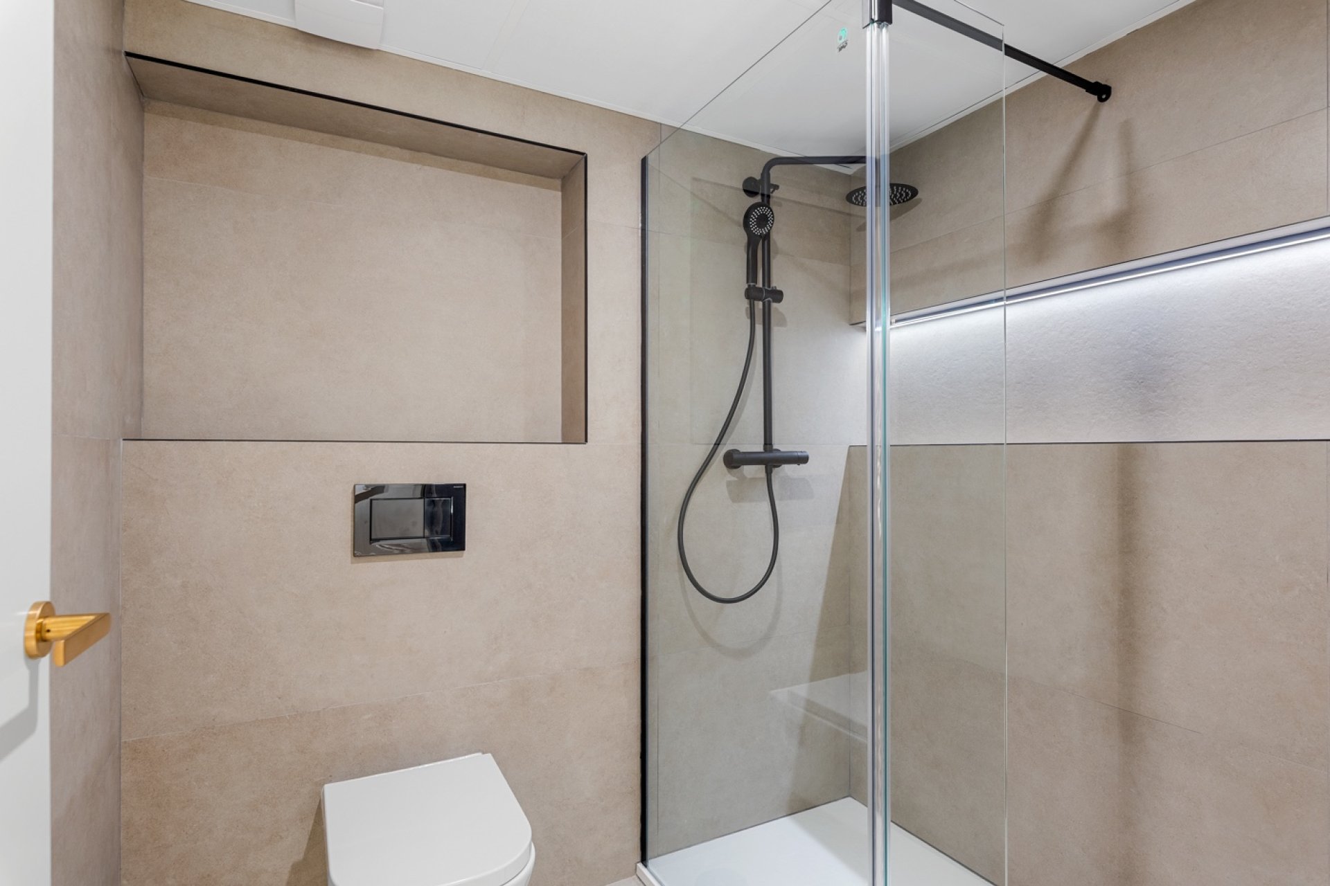 Reventa - Apartamento -
Alicante