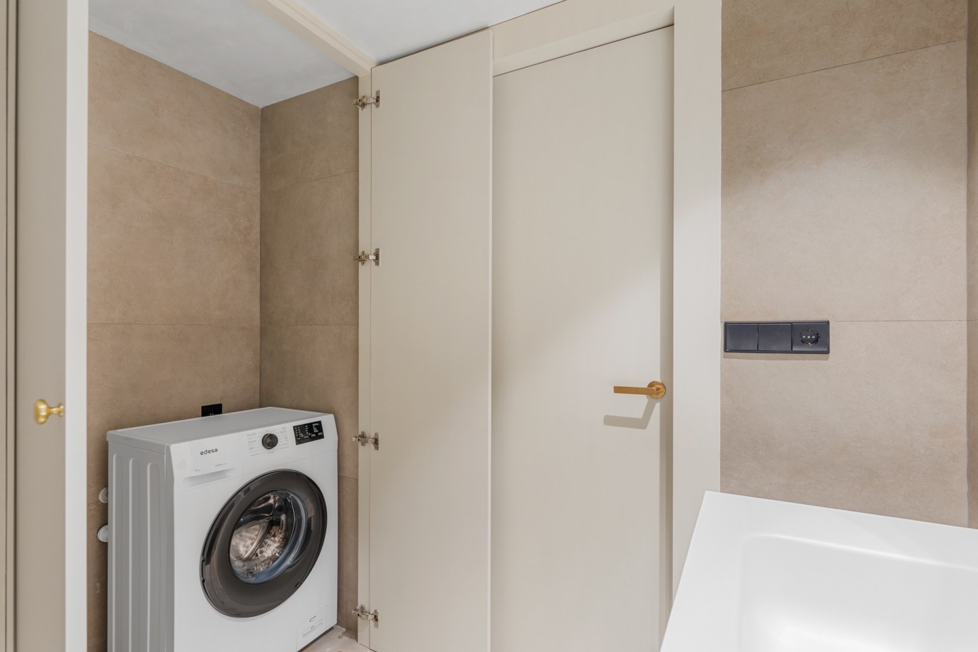 Reventa - Apartamento -
Alicante